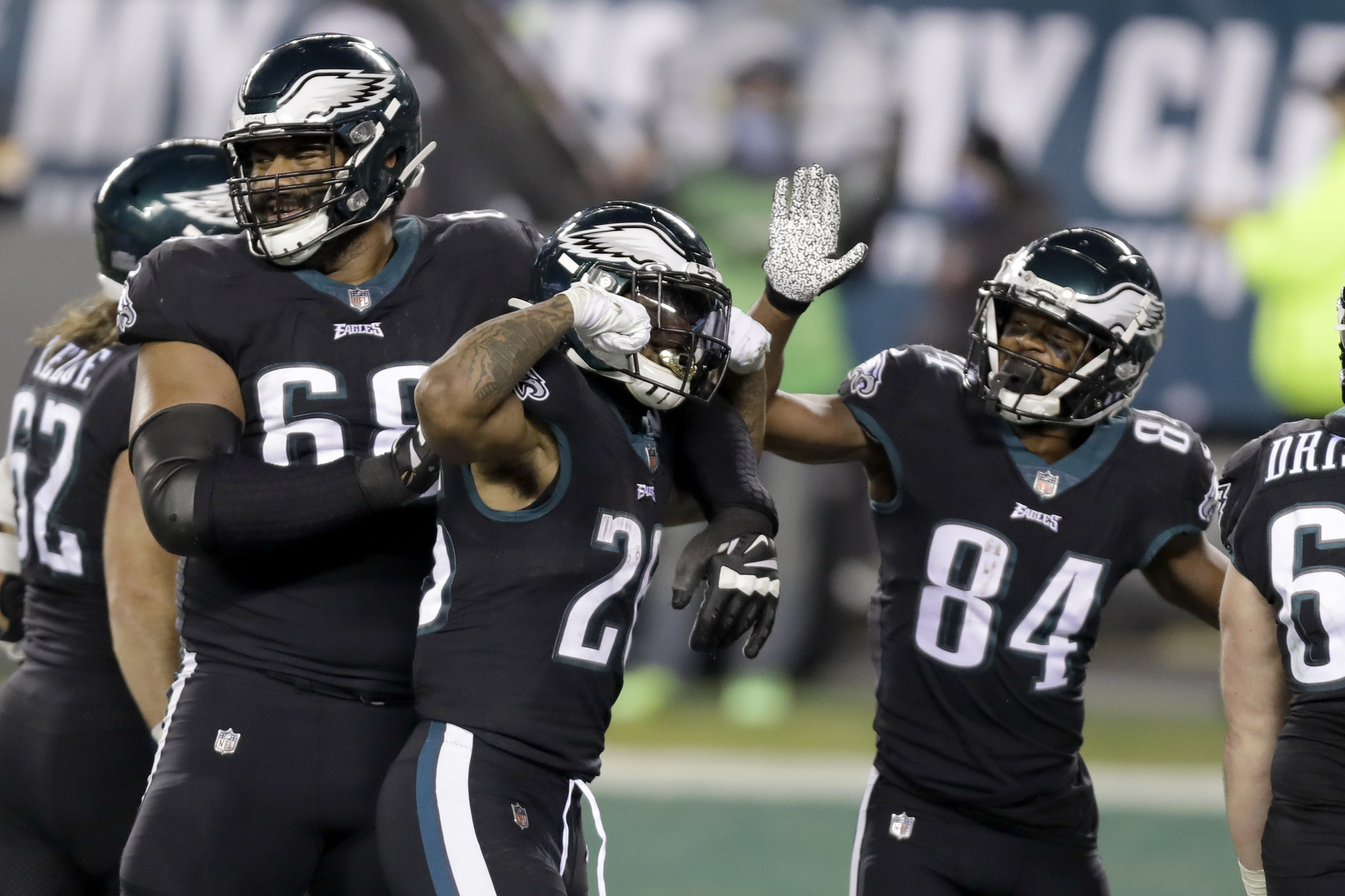 Philadelphia Eagles vs. New Orleans Saints -- live updates