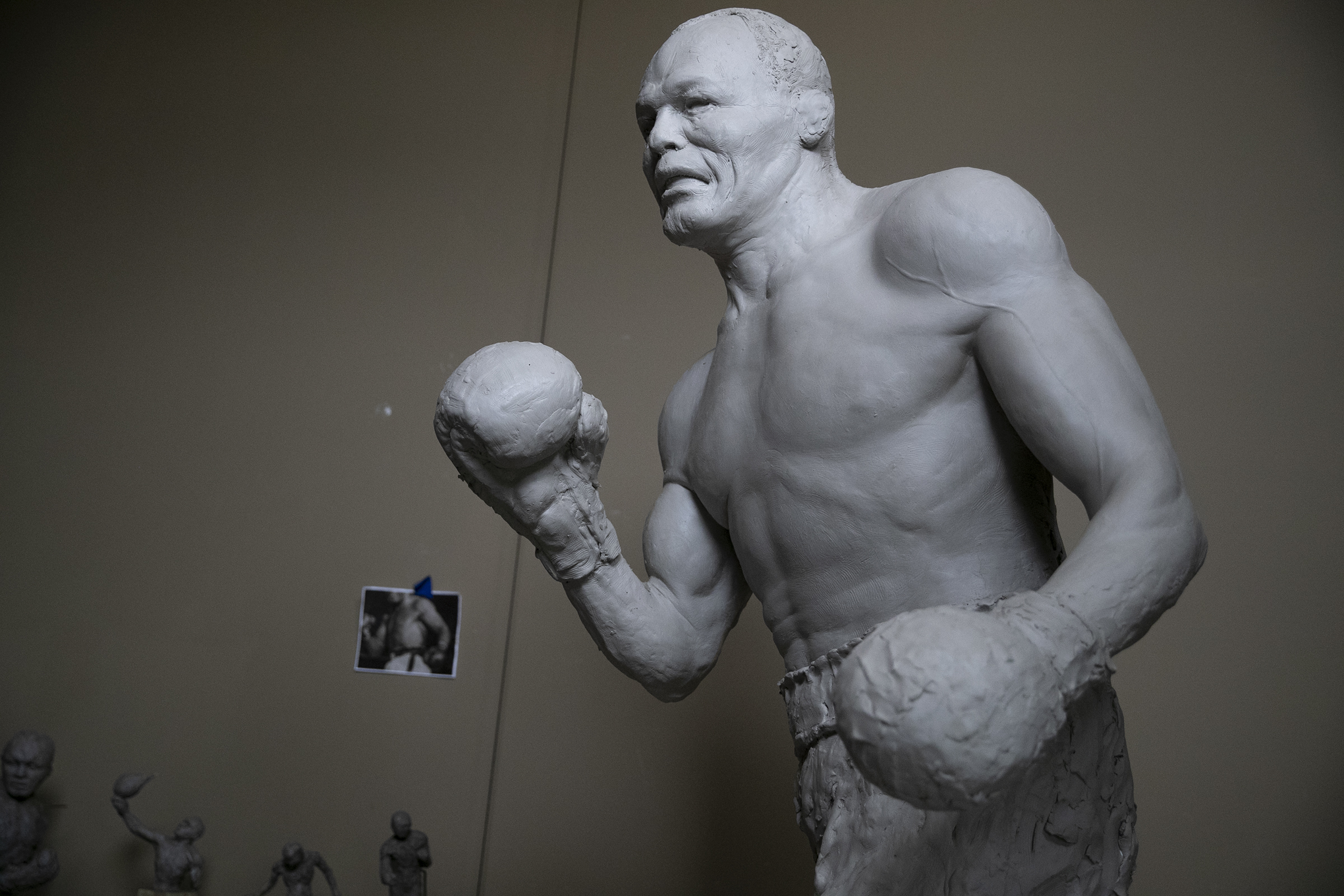 Camden County Unveils Statue Of Boxing Legend Arnold 'Jersey Joe Walcott'  Cream - CBS Philadelphia