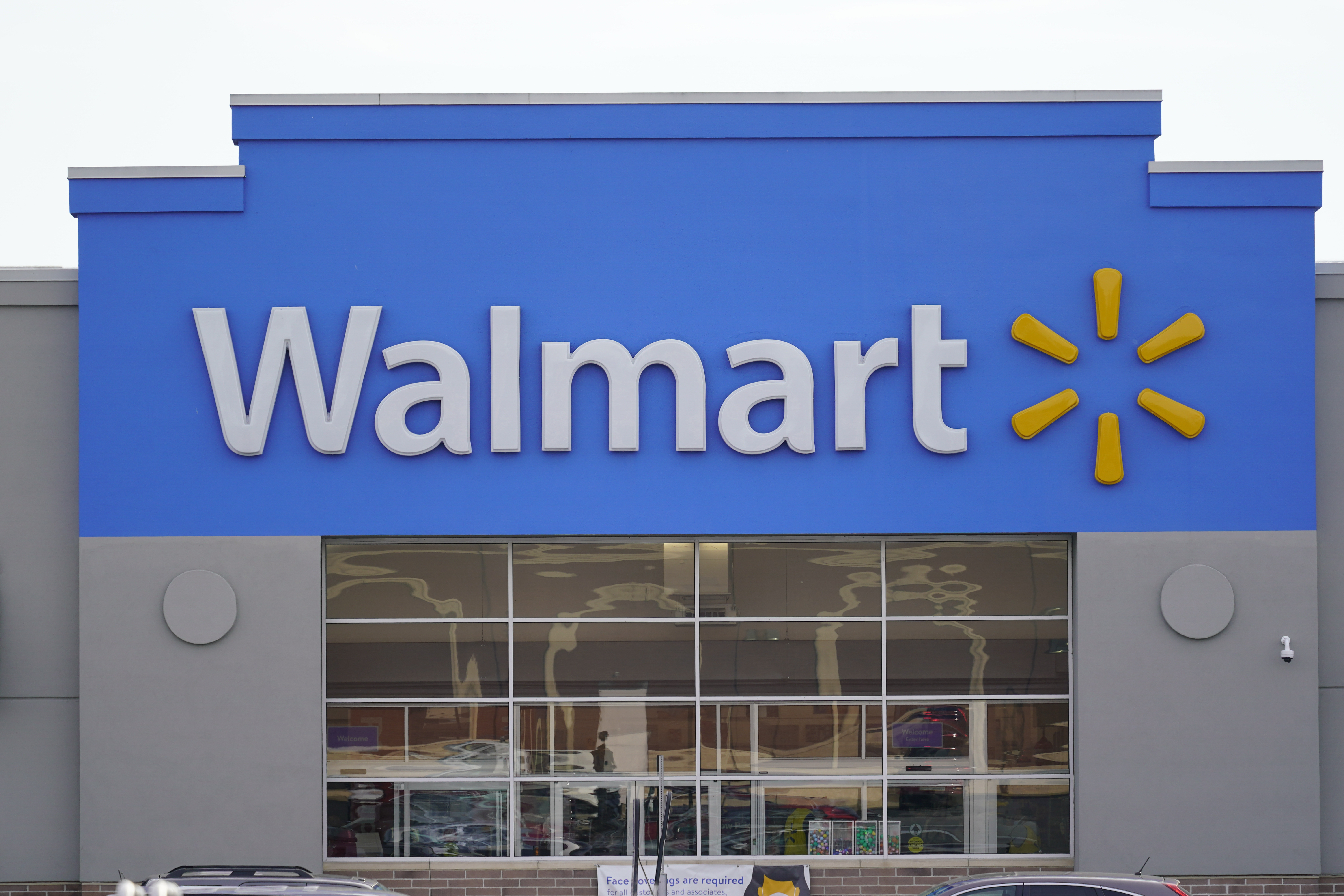 Walmart to cover employee fertility treatments under insurance plan