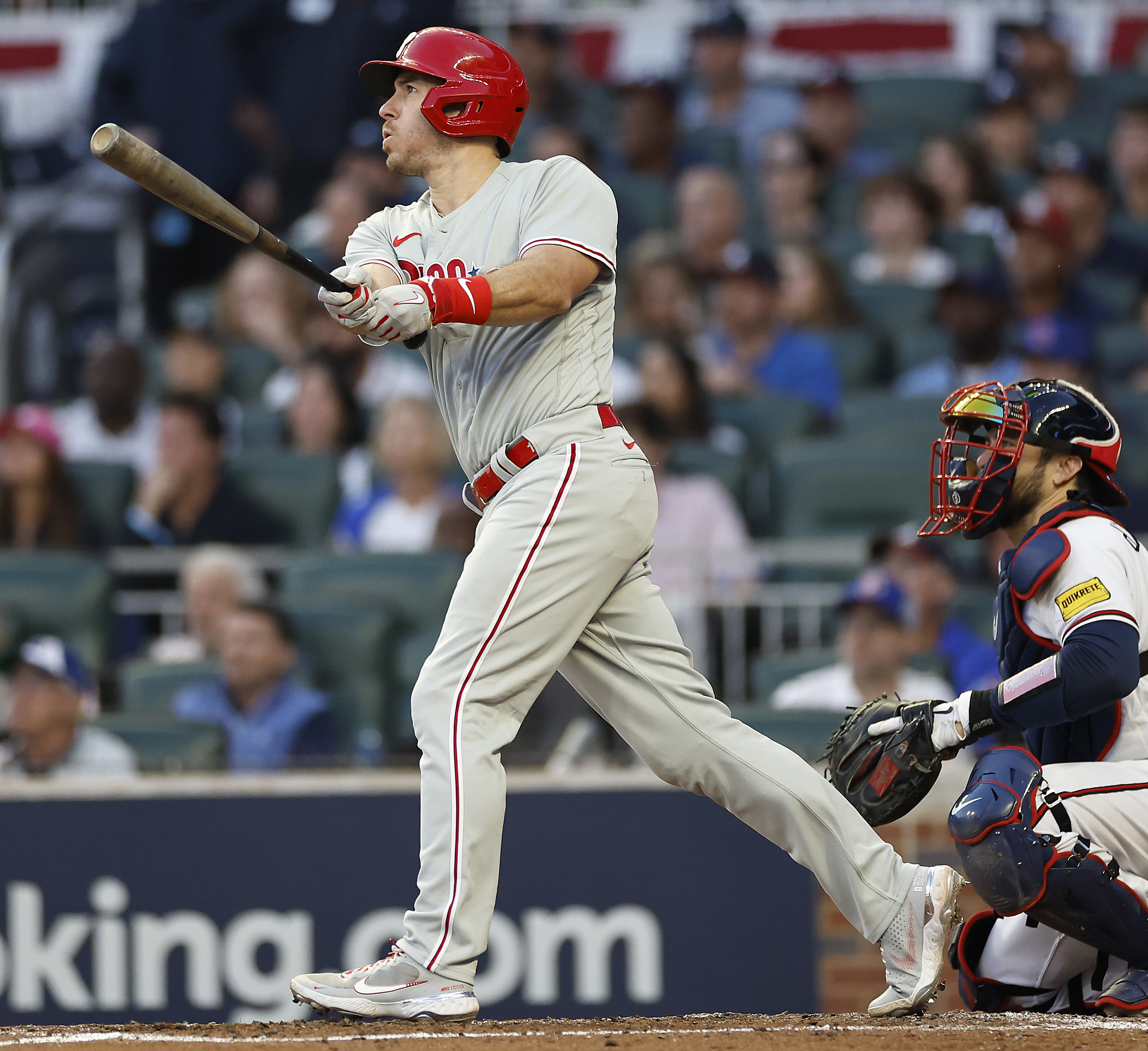 Phillies see the momentum quickly shift in Game 2 with the force of two  Braves home runs