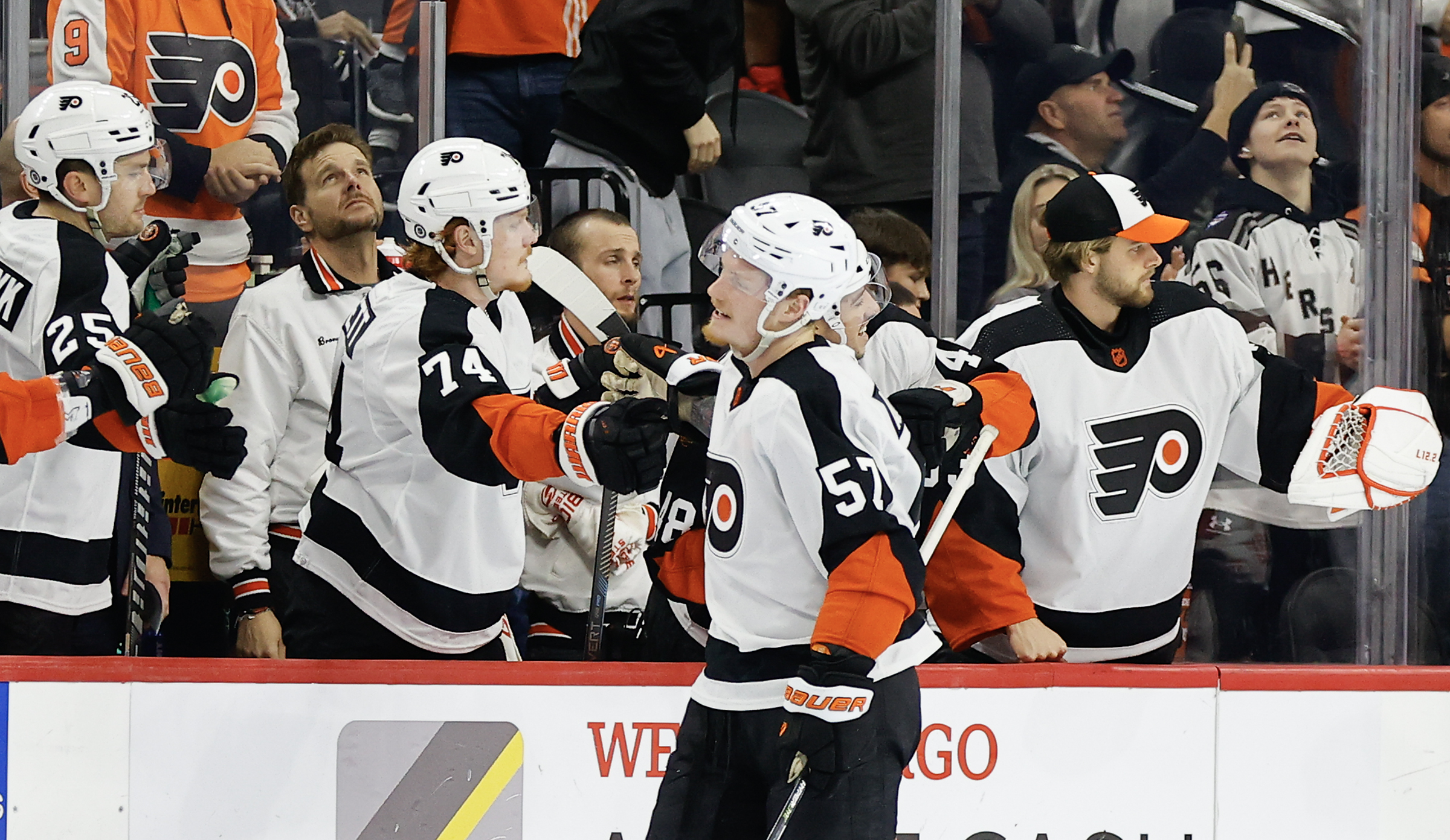 Flyers: new uniforms and jerseys look like old ones, per NHL fans