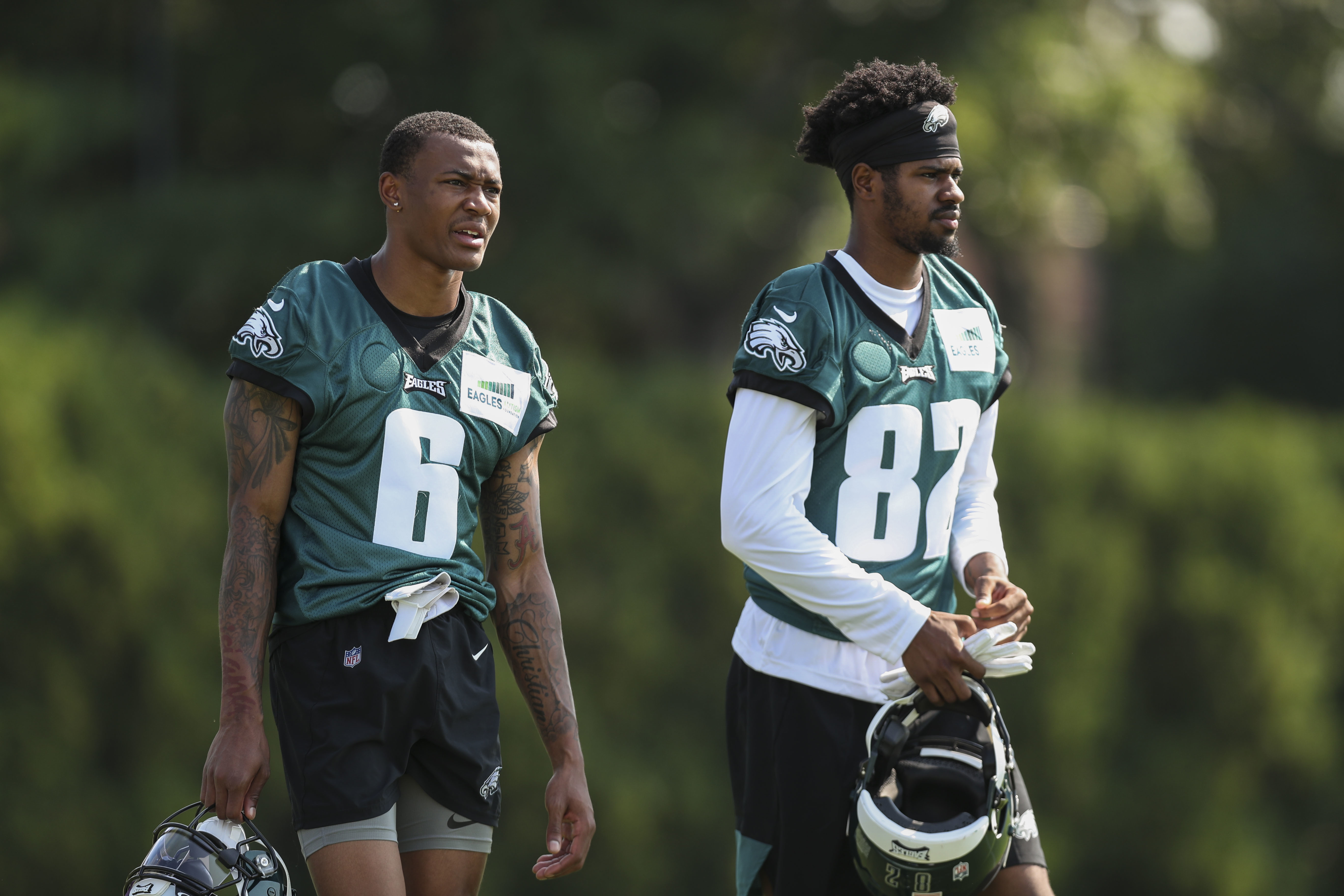 Eagles receiver DeVonta Smith dishes on Jalen Hurts, the 8-0 start; says  this is 'one of the funnest teams' he's been on