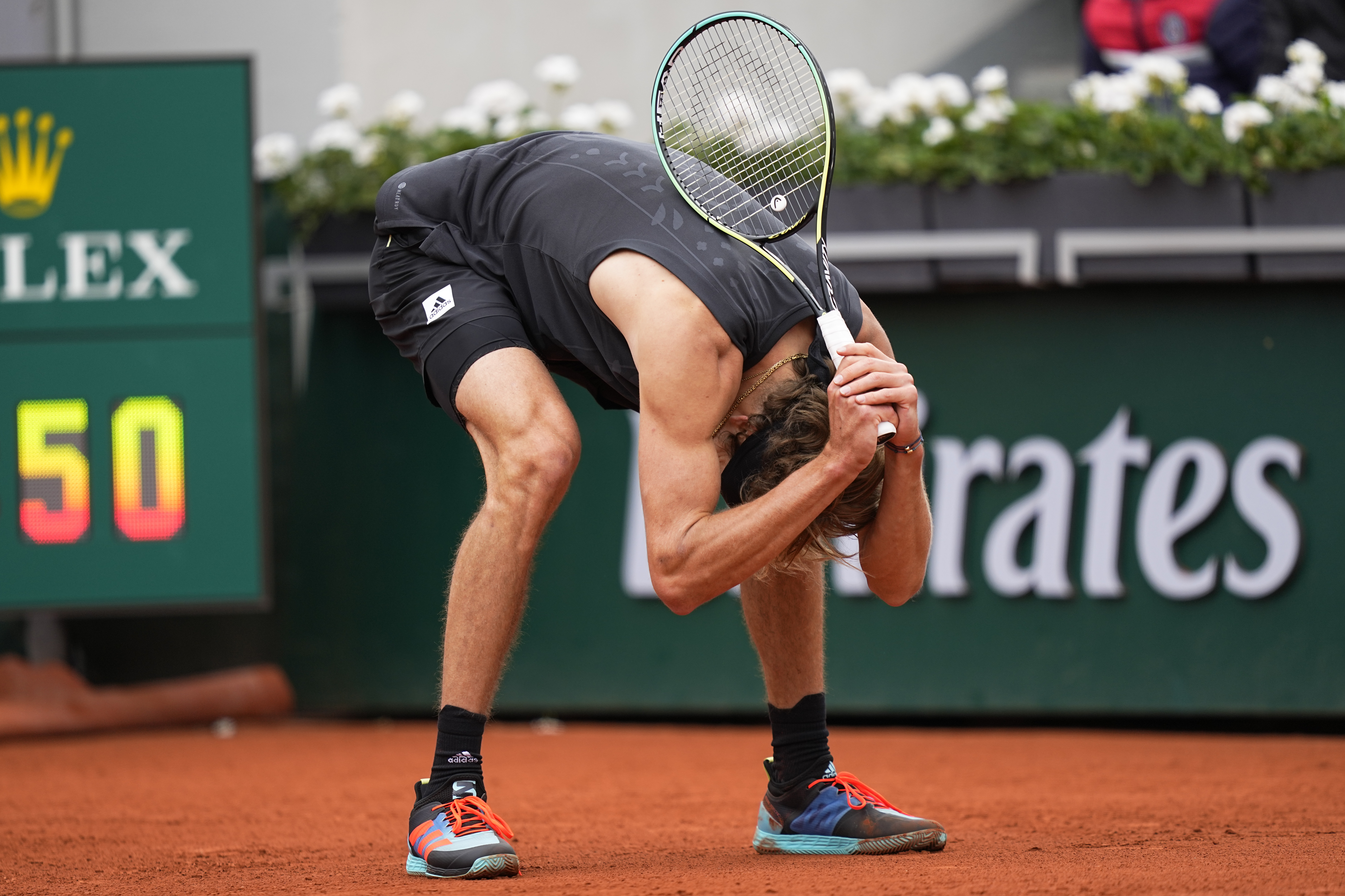 French Open updates | Zverev into 4th quarterfinal in Paris