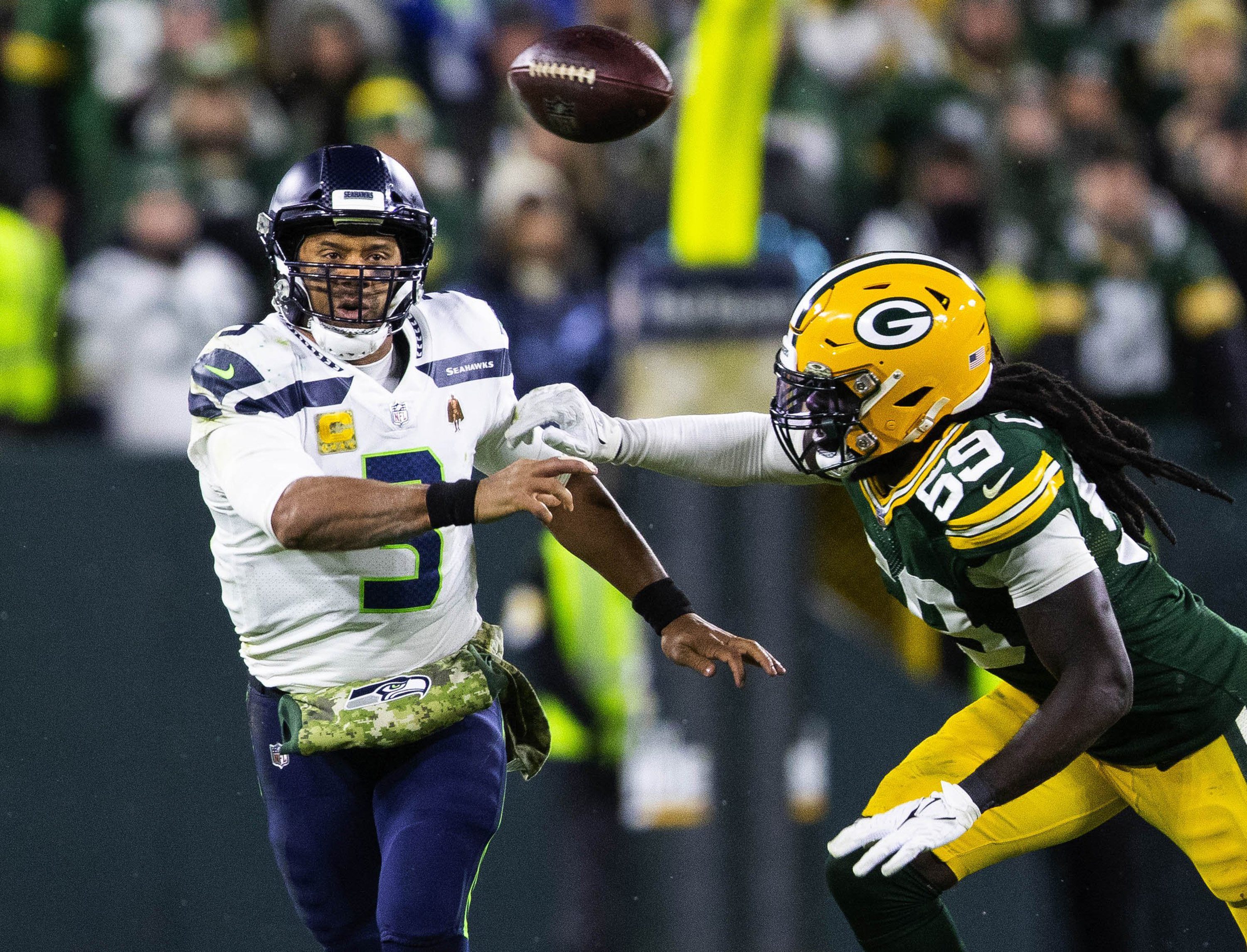 Russell Wilson's performance has people wondering if Seahawks were