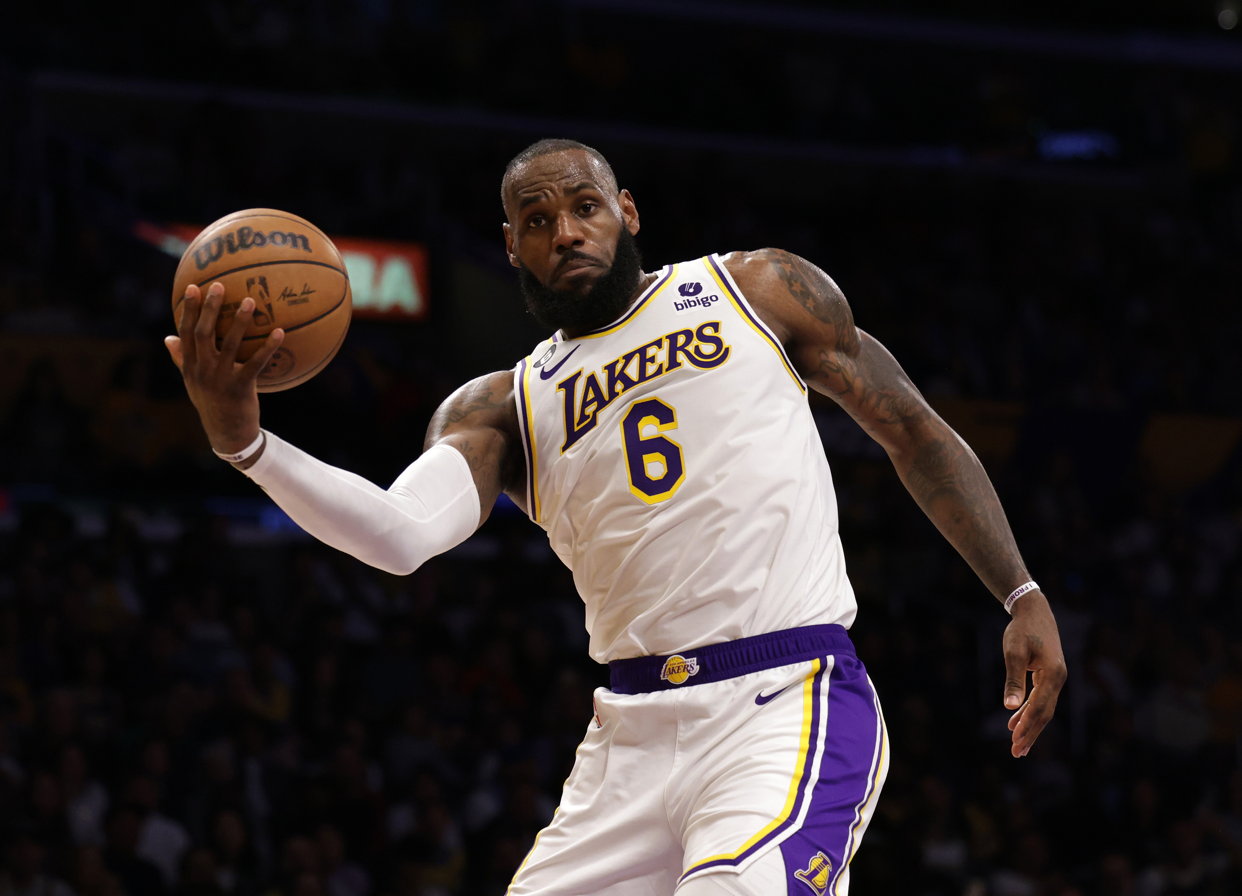 Los Angeles Lakers vs. Memphis Grizzlies NBA Playoffs predictions