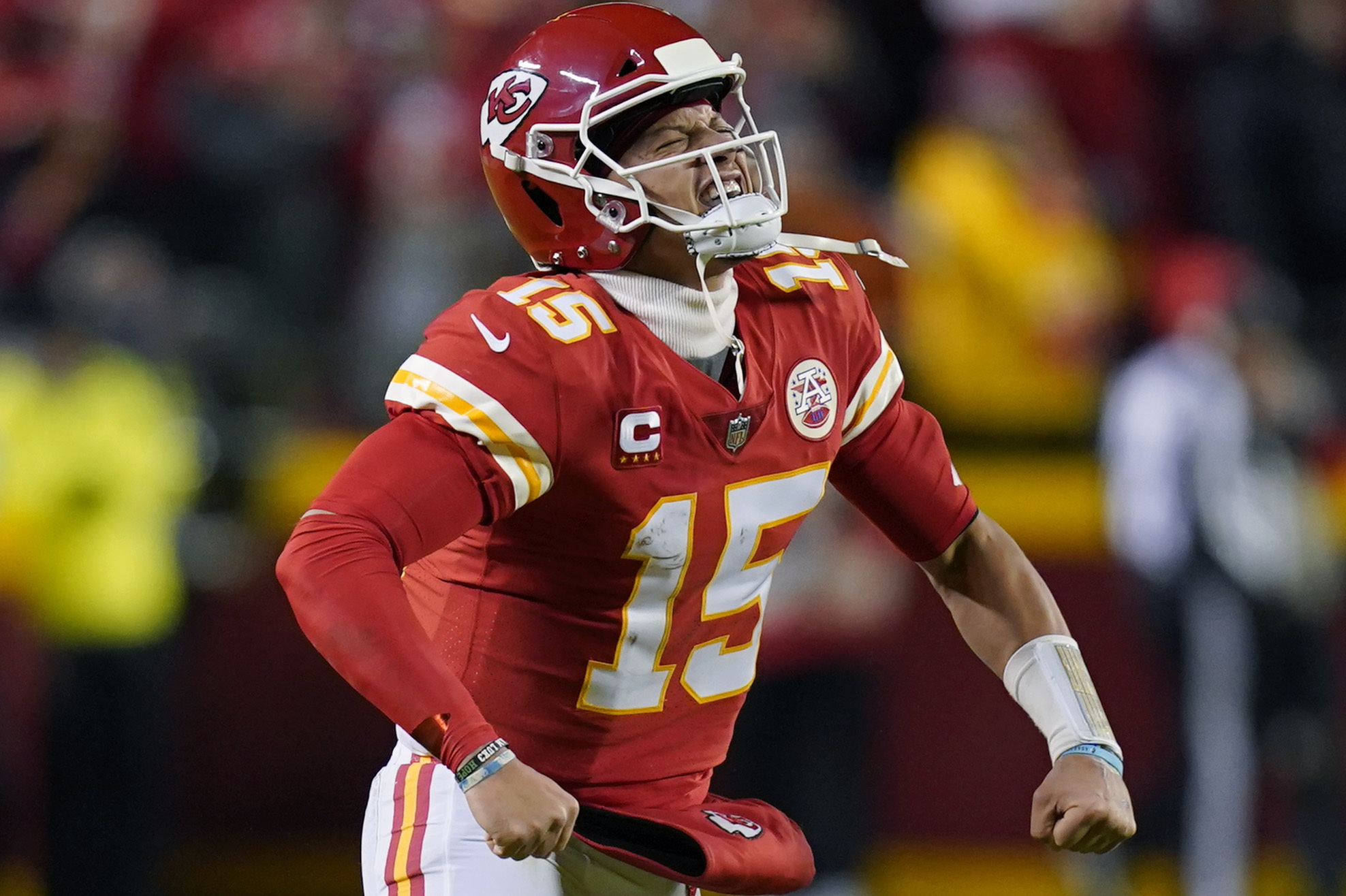 Chiefs Rally Past Buffalo 42-36 in OT in Wild Playoff Game - Bloomberg