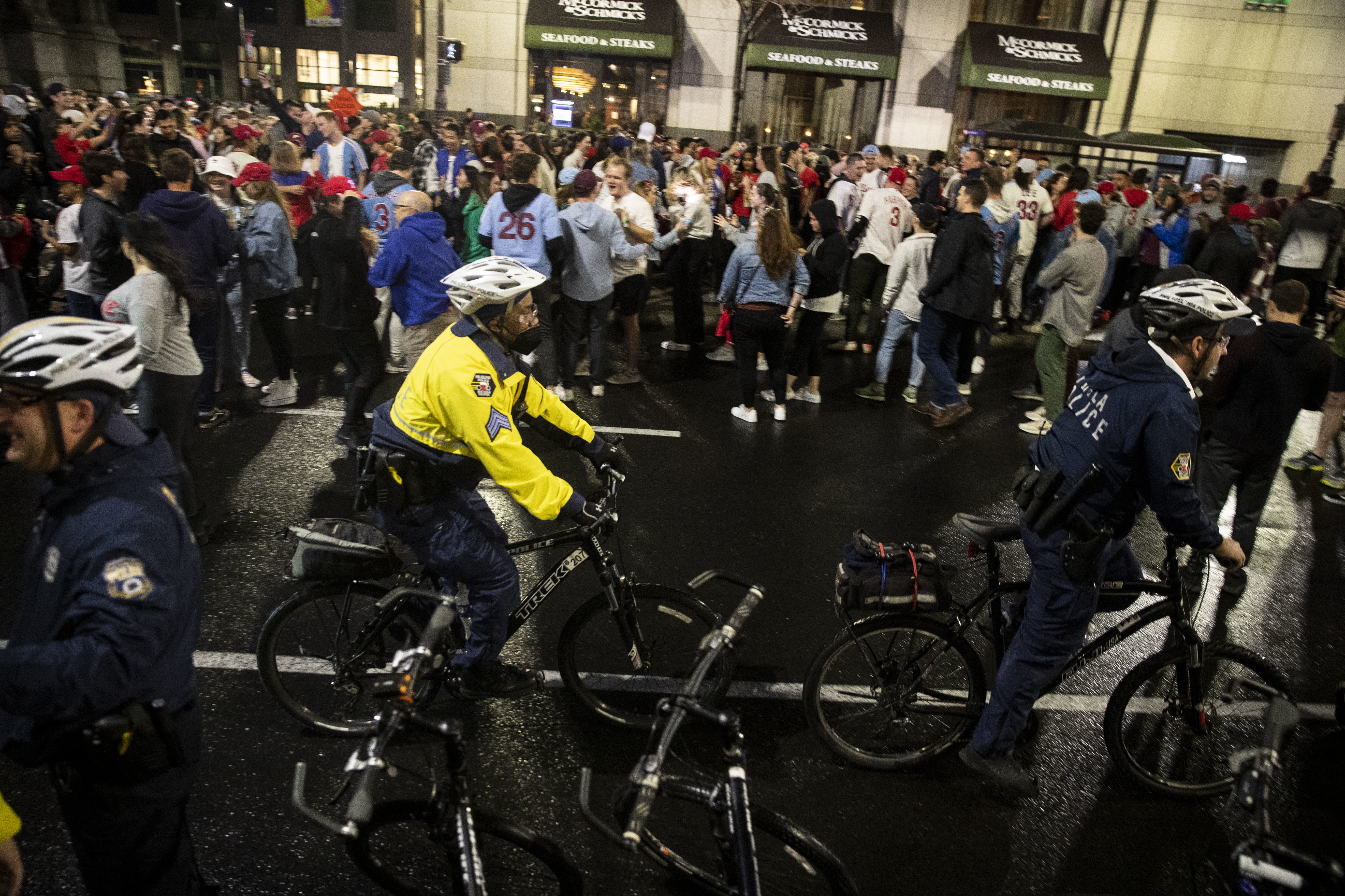 Video: Phillies fans climbing poles outside City Hall after NLCS win - CBS  Philadelphia