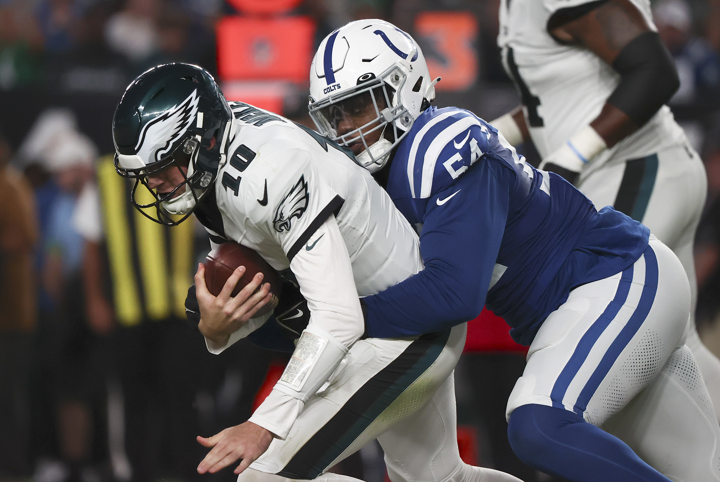 Colts' QB Richardson plays a full half, Colts beat Eagles 27-13 in