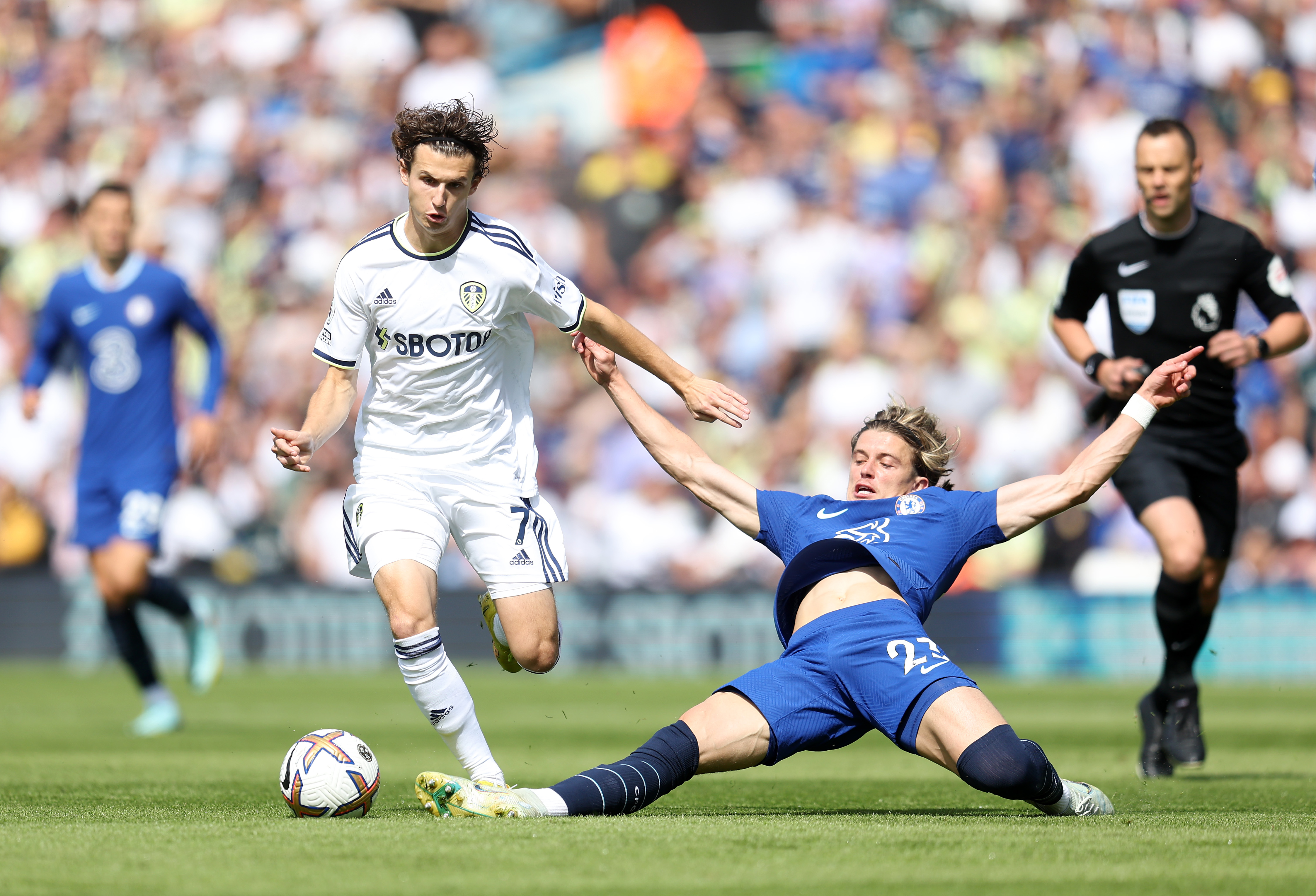 Brenden Aaronson scores first Premier League goal in Leeds United 3-0 win  over Chelsea