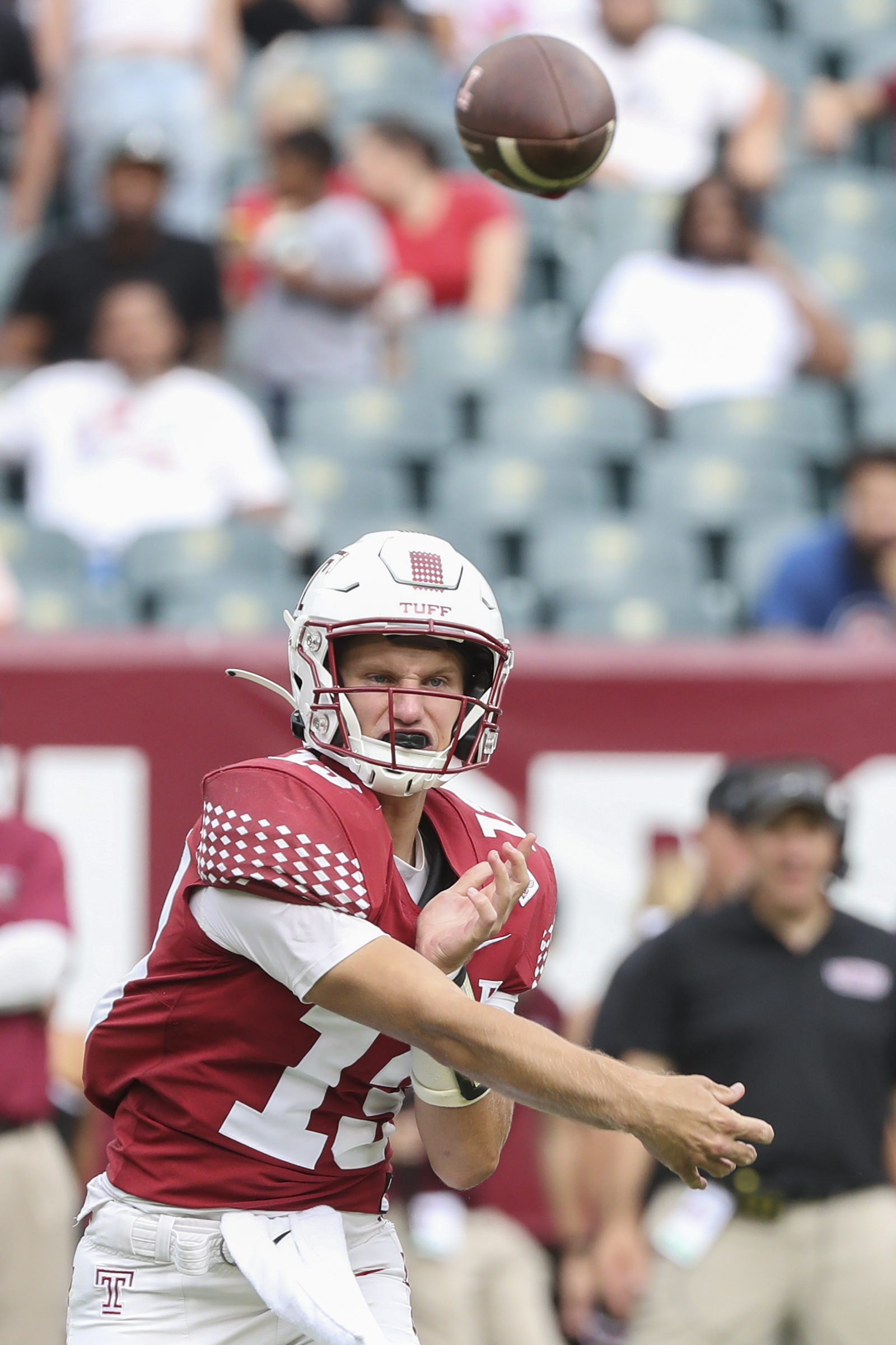 Kurt Warner's son, EJ Warner, to start at QB for Temple vs. Rutgers -  DraftKings Network