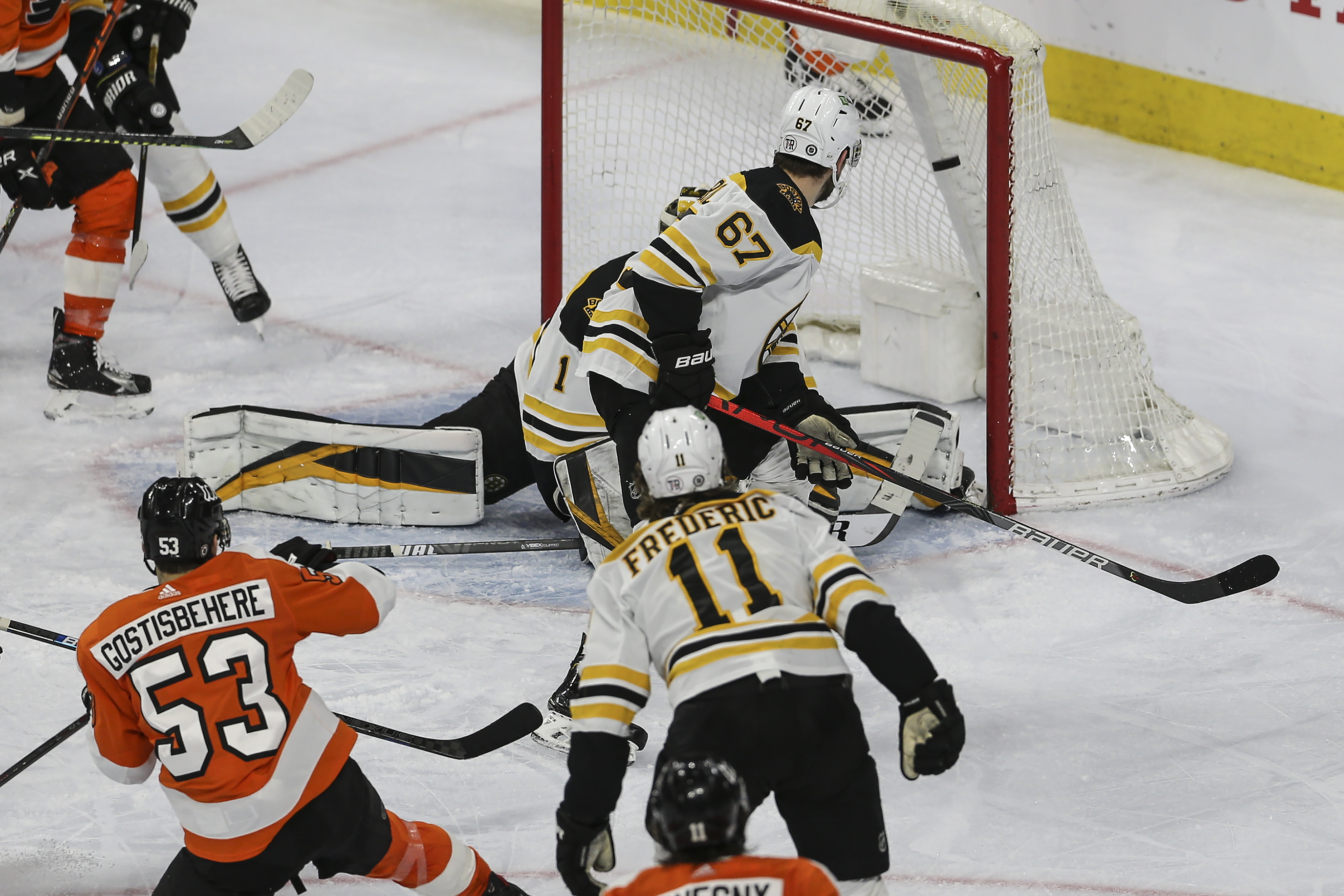 Boston Bruins place Patrice Bergeron in NHL COVID-19 protocol