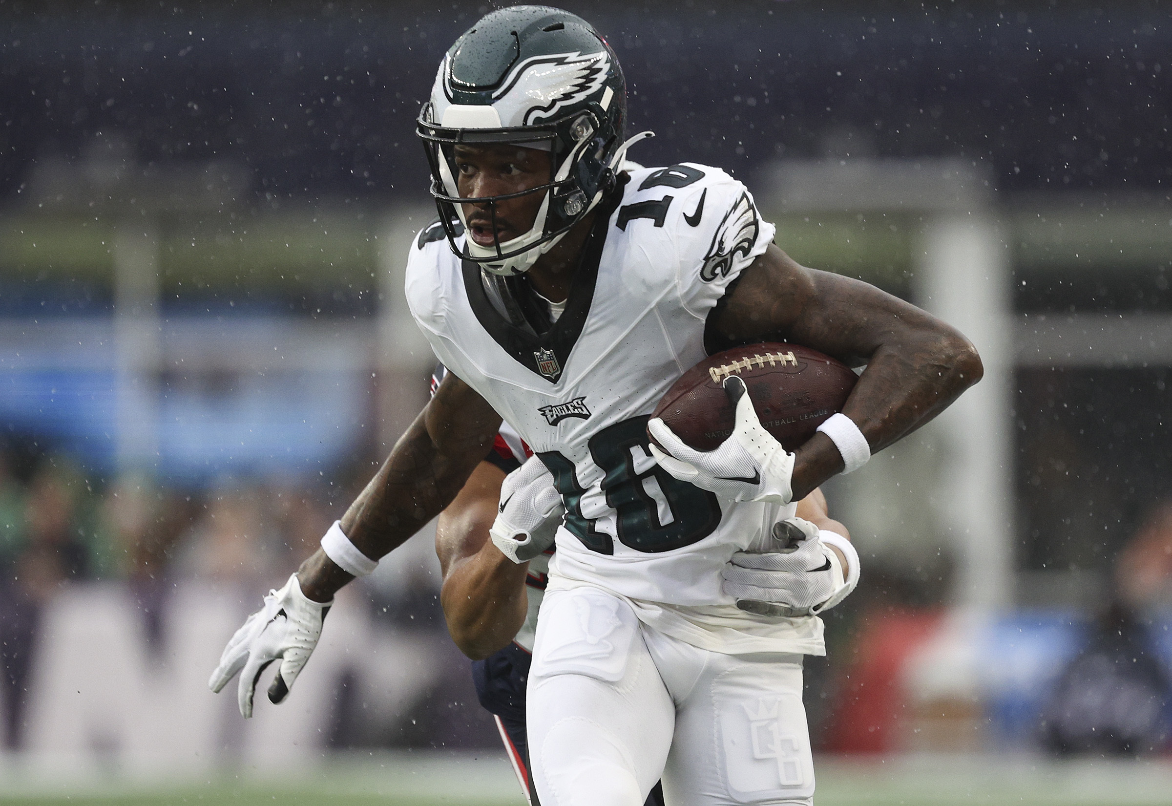 New Eagles TE Albert Okwuegbunam working 'overtime' after trade