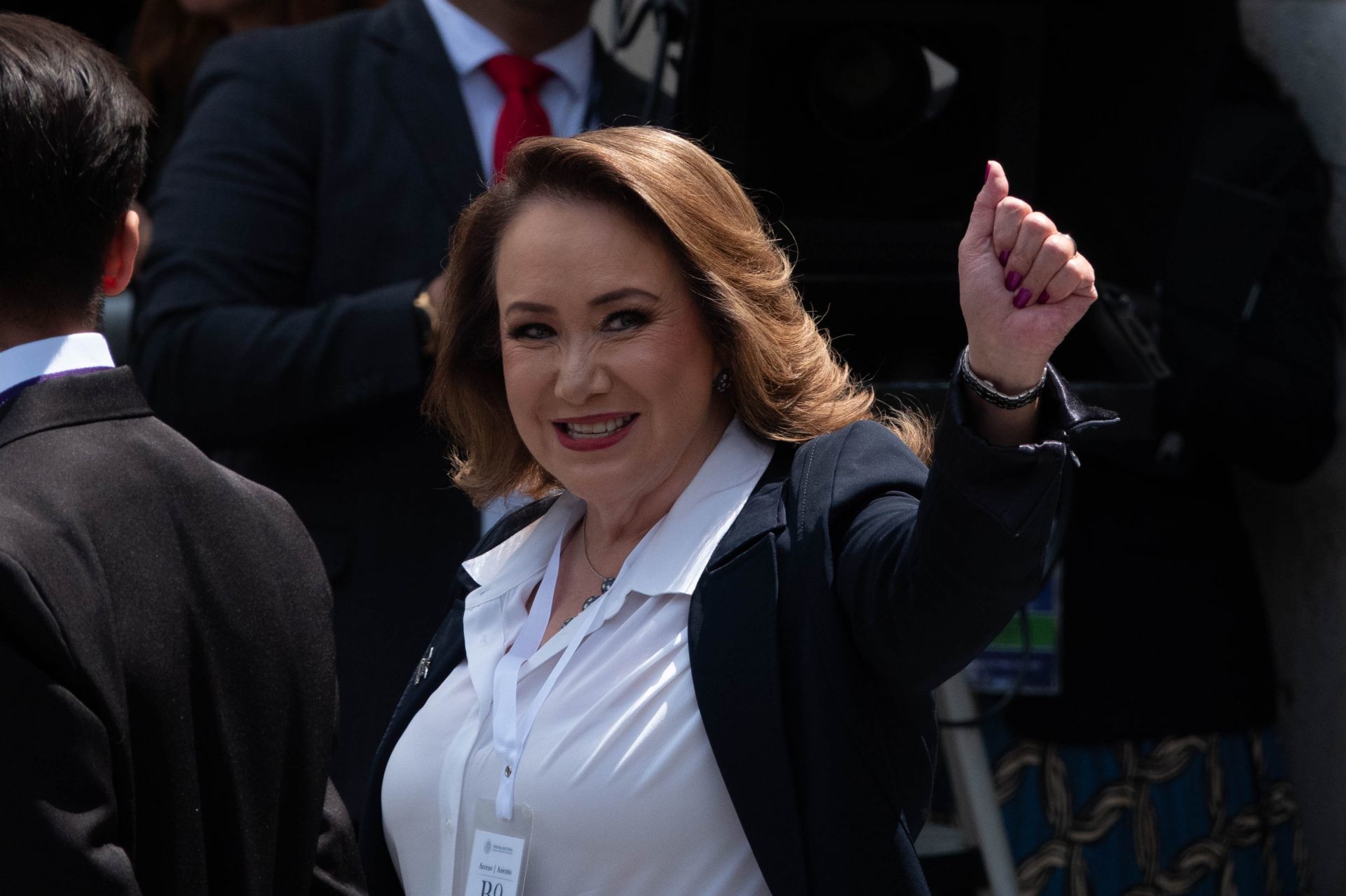 La ministra de la Suprema Corte de Justicia de la Nación (SCJN) Yasmin Esquivel entrando la sesión del Tribunal Electoral del Poder Judicial de la Federación (TEPJF).