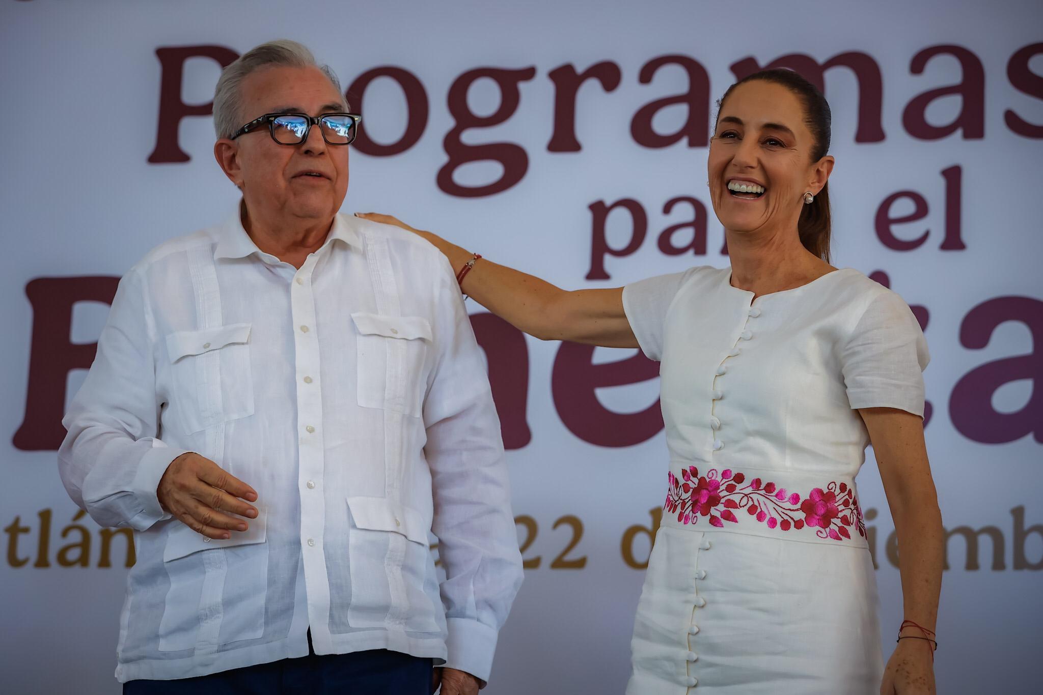 La presidenta Claudia Sheinbaum y el gobernador de Sinaloa, Rubén Rocha.