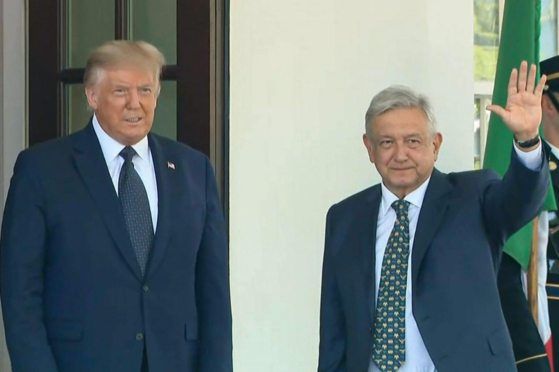 López Obrador realizó una visita oficial a la Casa Blanca para dialogar con Trump sobre asuntos de interés binacional.