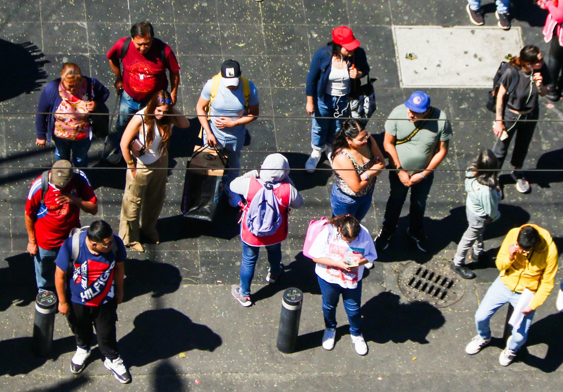 Si fuéramos 100: ¿jóvenes o viejos, católicos o cristianos? 