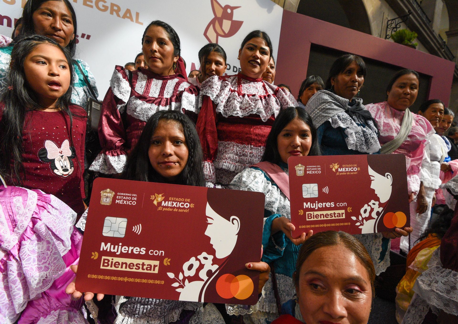 El apoyo está dirigido a mujeres de entre 18 y 62 años de edad.