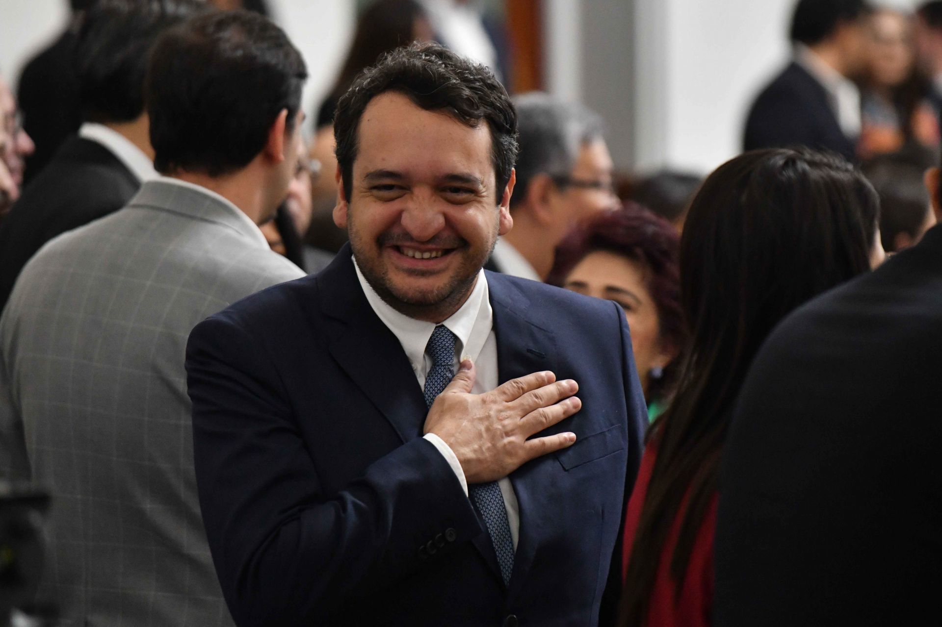 Andrés López Beltrán, hijo de Andrés Manuel López Obrador, ex presidente de México, acudió como invitado a la toma de protesta de Clara Brugada, como Jefa de Gobierno de la Ciudad de México, durante la sesión del Congreso capitalino.