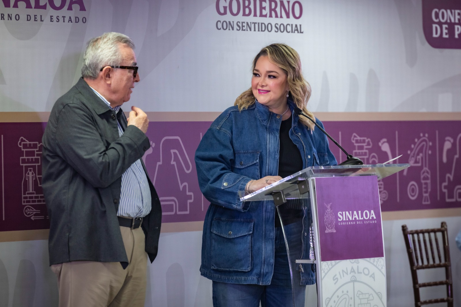 Eneyda Rocha, presidenta del DIF Sinaloa, y Rubén Rocha