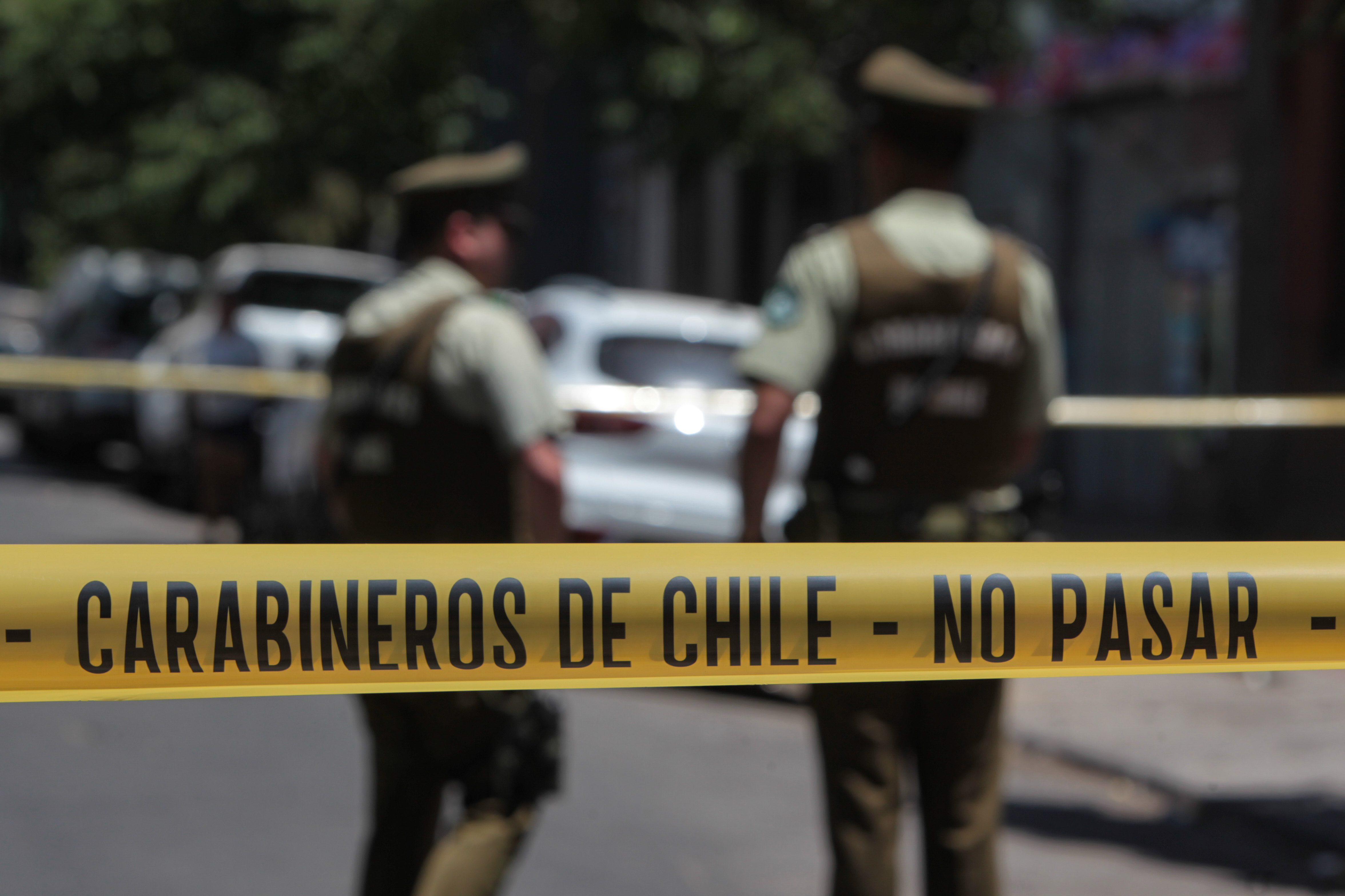 Hicieron un forado en iglesia evangélica: investigan millonario robo a locales comerciales en Conchalí