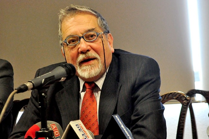 Fallece Abraham Santibáñez a los 88 años, Premio Nacional de Periodismo, director de La Nación y fundador de la Revista Hoy