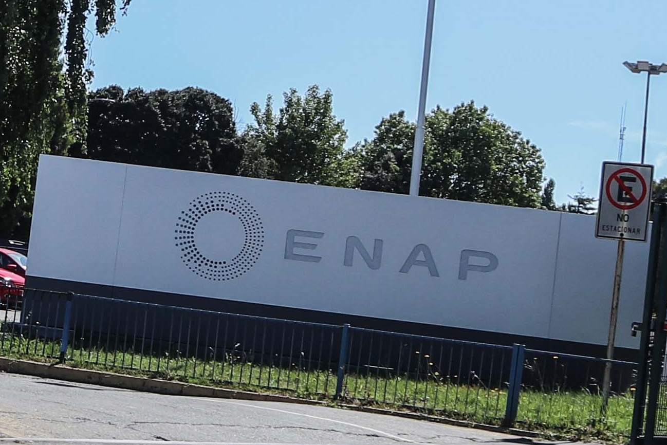 ENAP desvincula a ocho funcionarios tras detectar inconsistencias ambientales en la Refinería Aconcagua de Concón