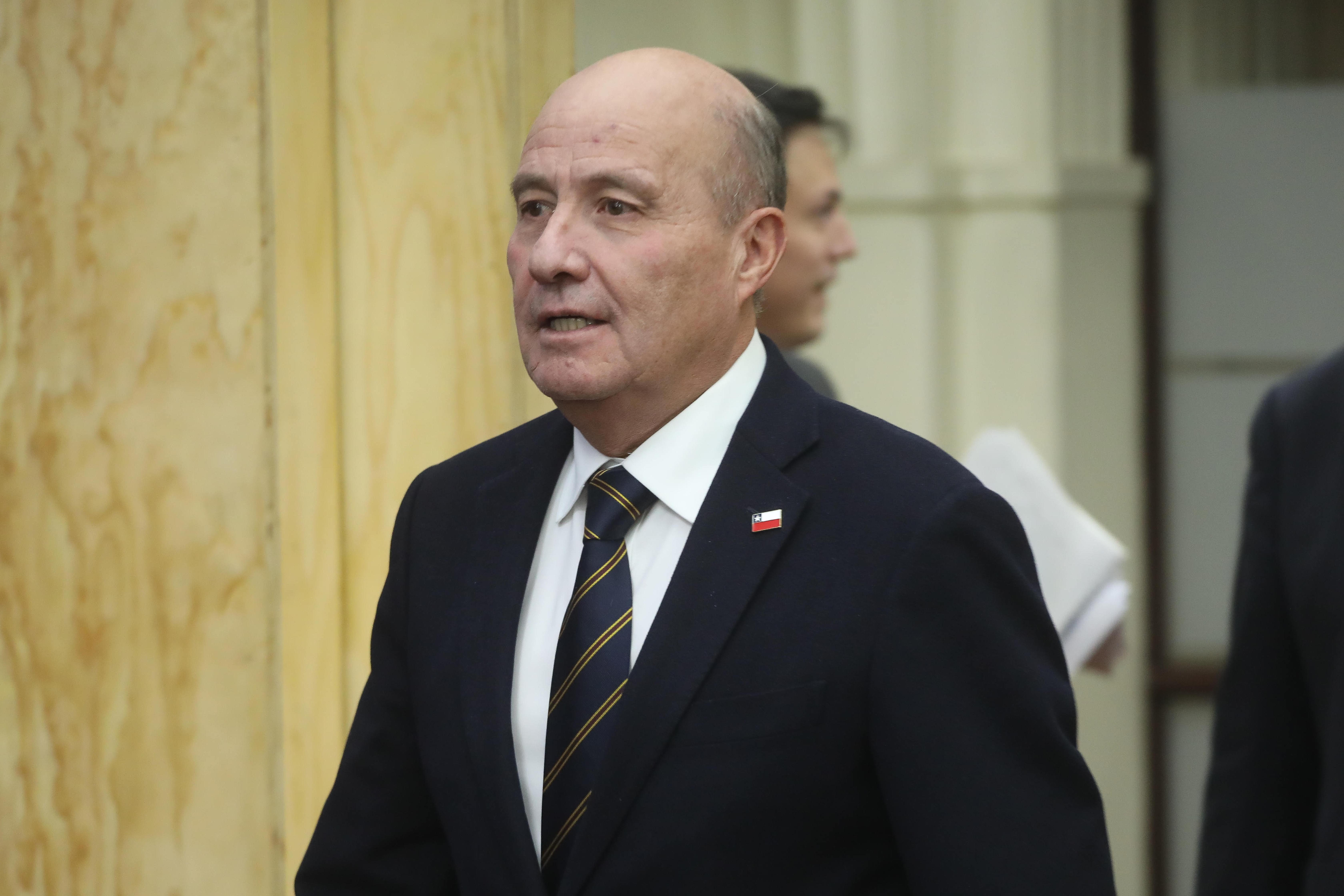 Ministro Jorge Quiroz anuncia propuesta al Congreso para levantar el secreto bancario pero manteniedo la orden judicial