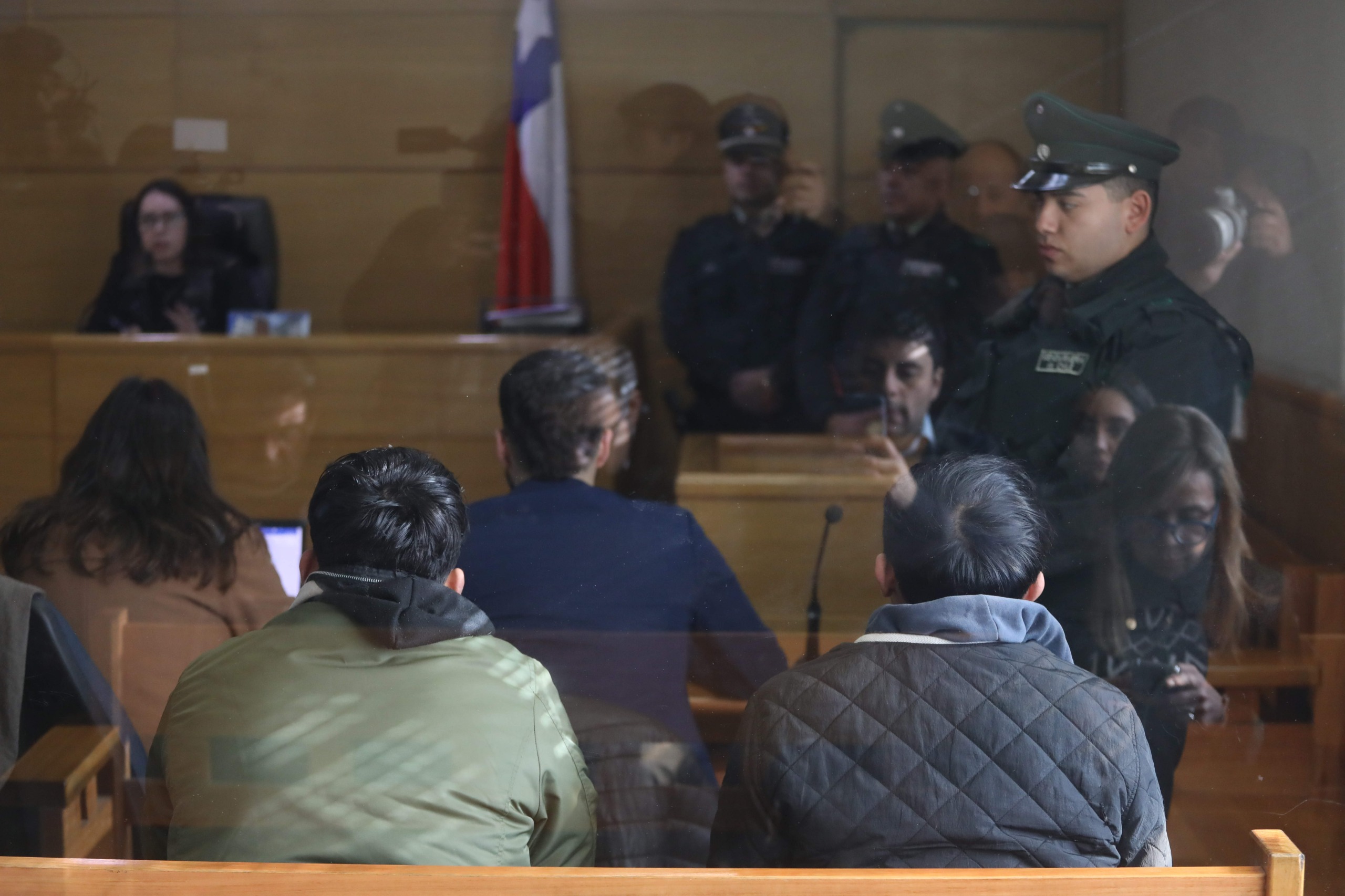 Prisión preventiva para dos mayores de edad por brutal “tour delictual” que terminó en el homicidio de un niño en San Bernardo