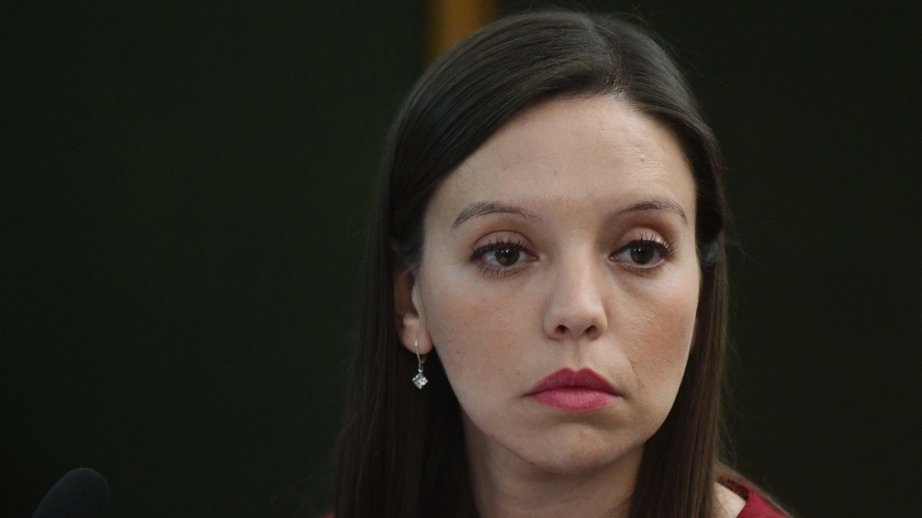 Tras filtración de imágenes íntimas de Camila Flores: las sanciones que contempla la ley para los responsables