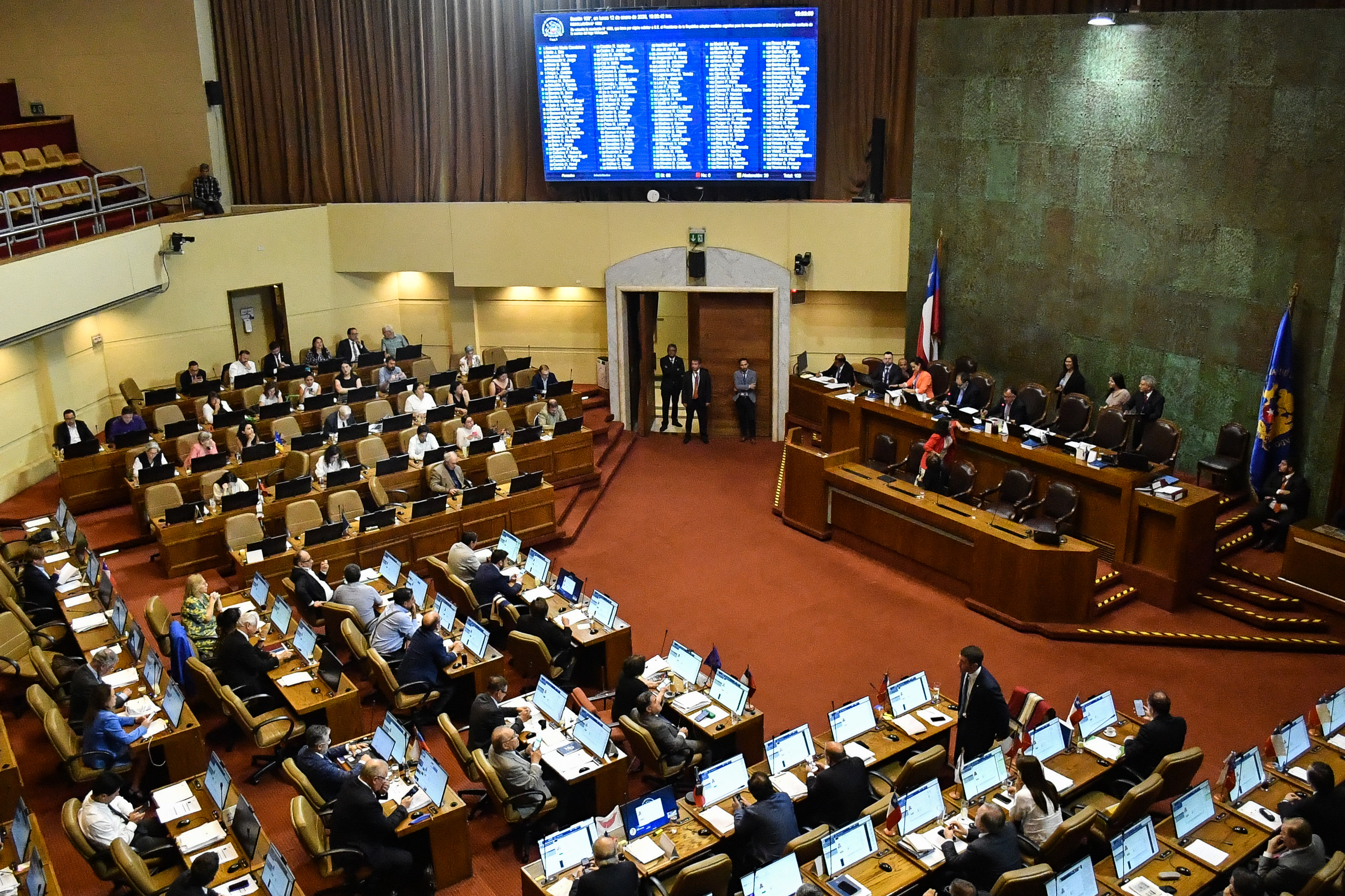 “El Estado no debería...”: La dura reacción de Fundación Iguales tras resolución para eliminar el lenguaje inclusivo en servicios públicos