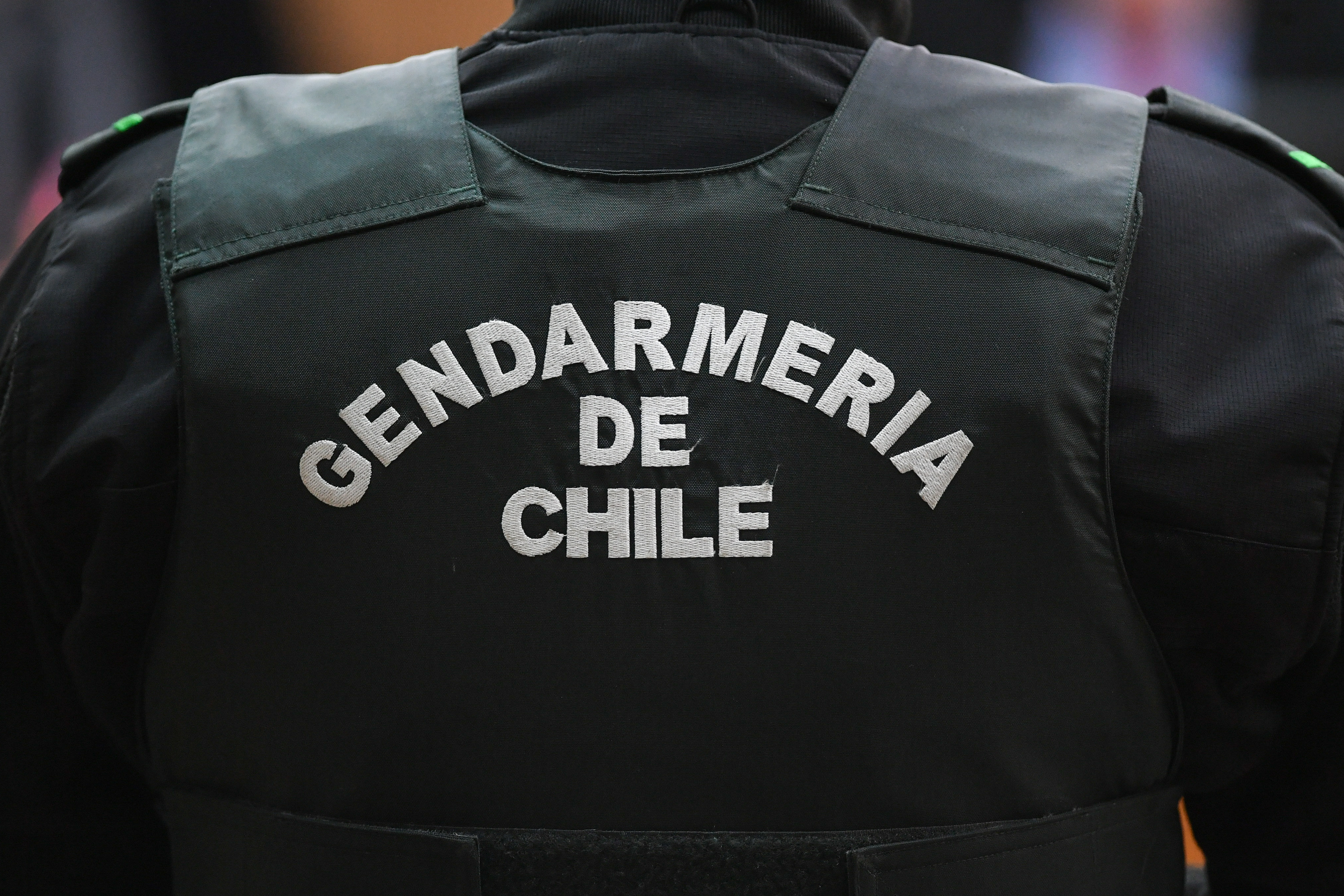 Sorprendido en pleno turno: prisión preventiva para gendarme por el delito de cohecho en Curicó