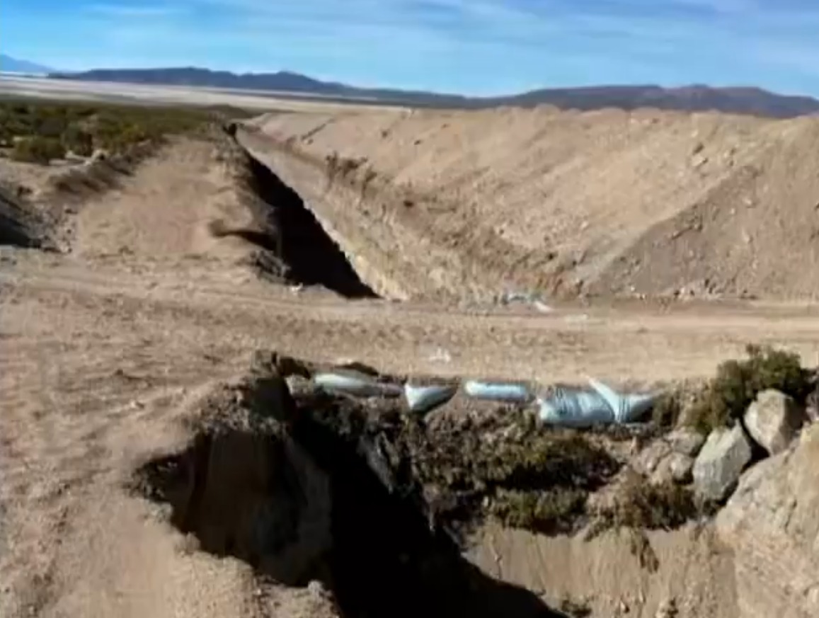 Descubren puente clandestino sobre la zanja de Colchane: Gobierno anuncia su demolición