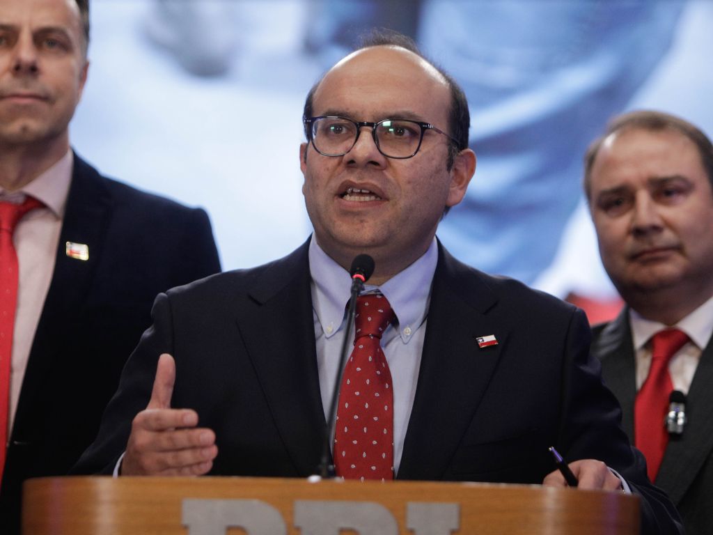 Subsecretario Pavez respalda a ministro de Justicia por indultos: “La ley obliga a revisar caso a caso”