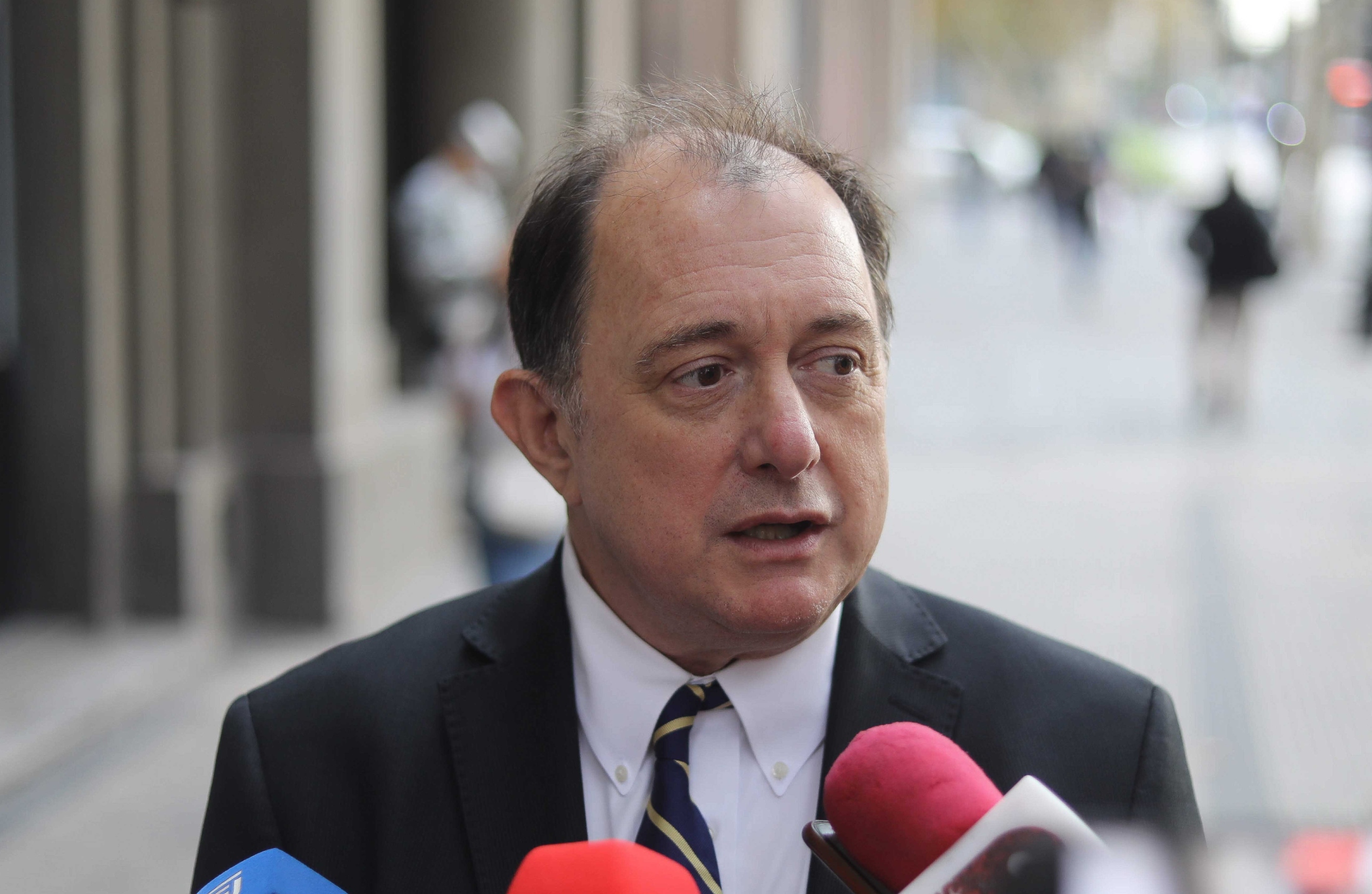 Juzgado admite a trámite querella en contra del ministro de Vivienda Iván Poduje