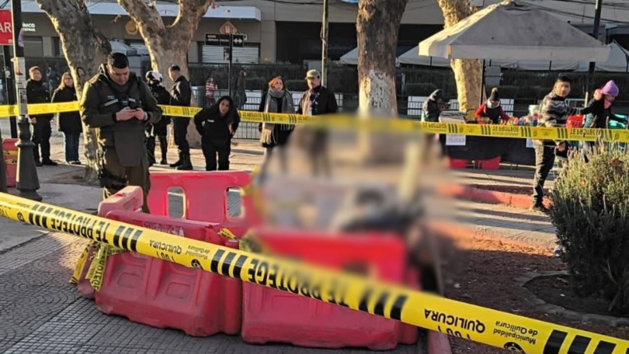 Conmoción en Quilicura: hombre en situación de calle muere en una banca frente a SAPU de la comuna