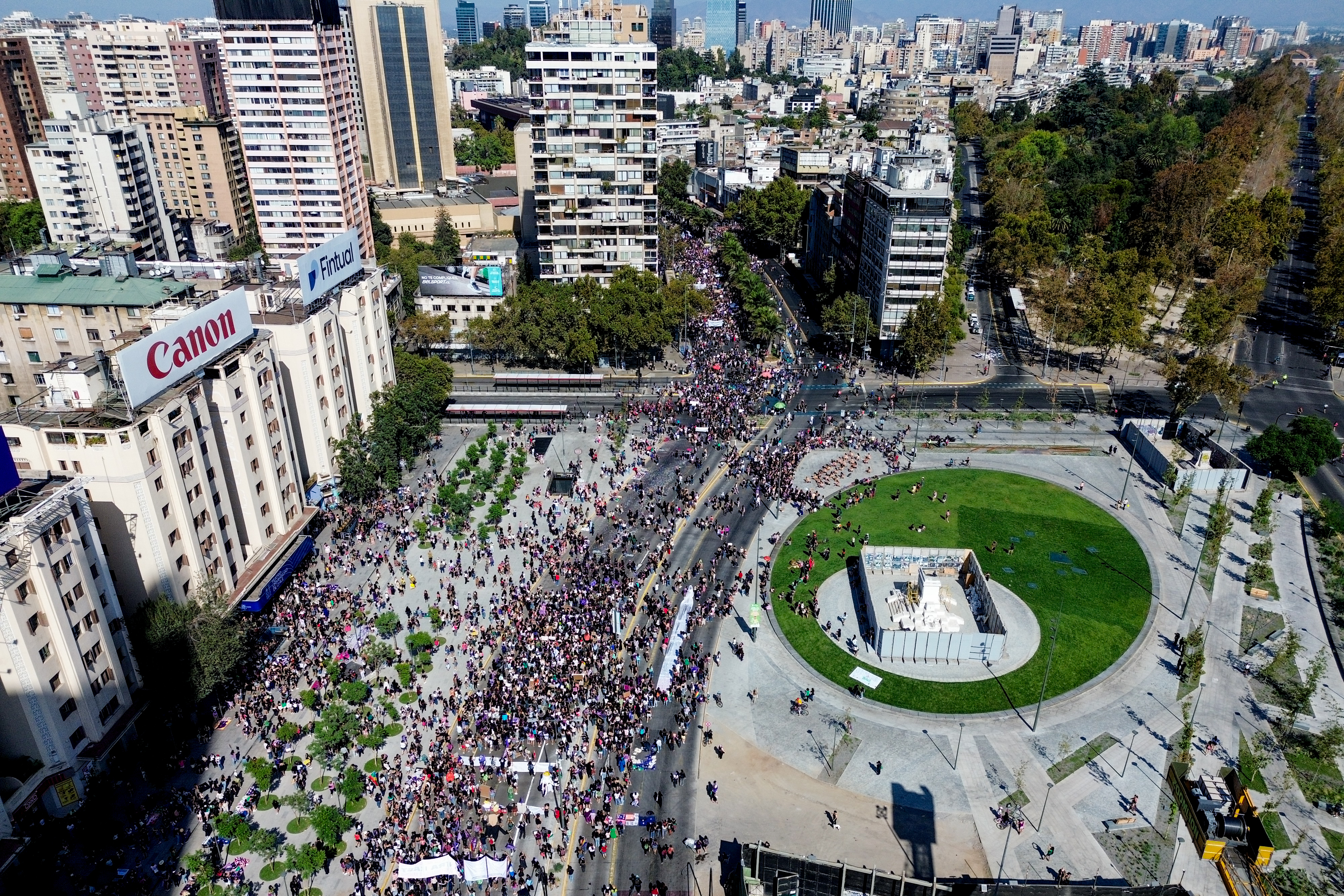 Marcha del Día Internacional de la Mujer en Santiago