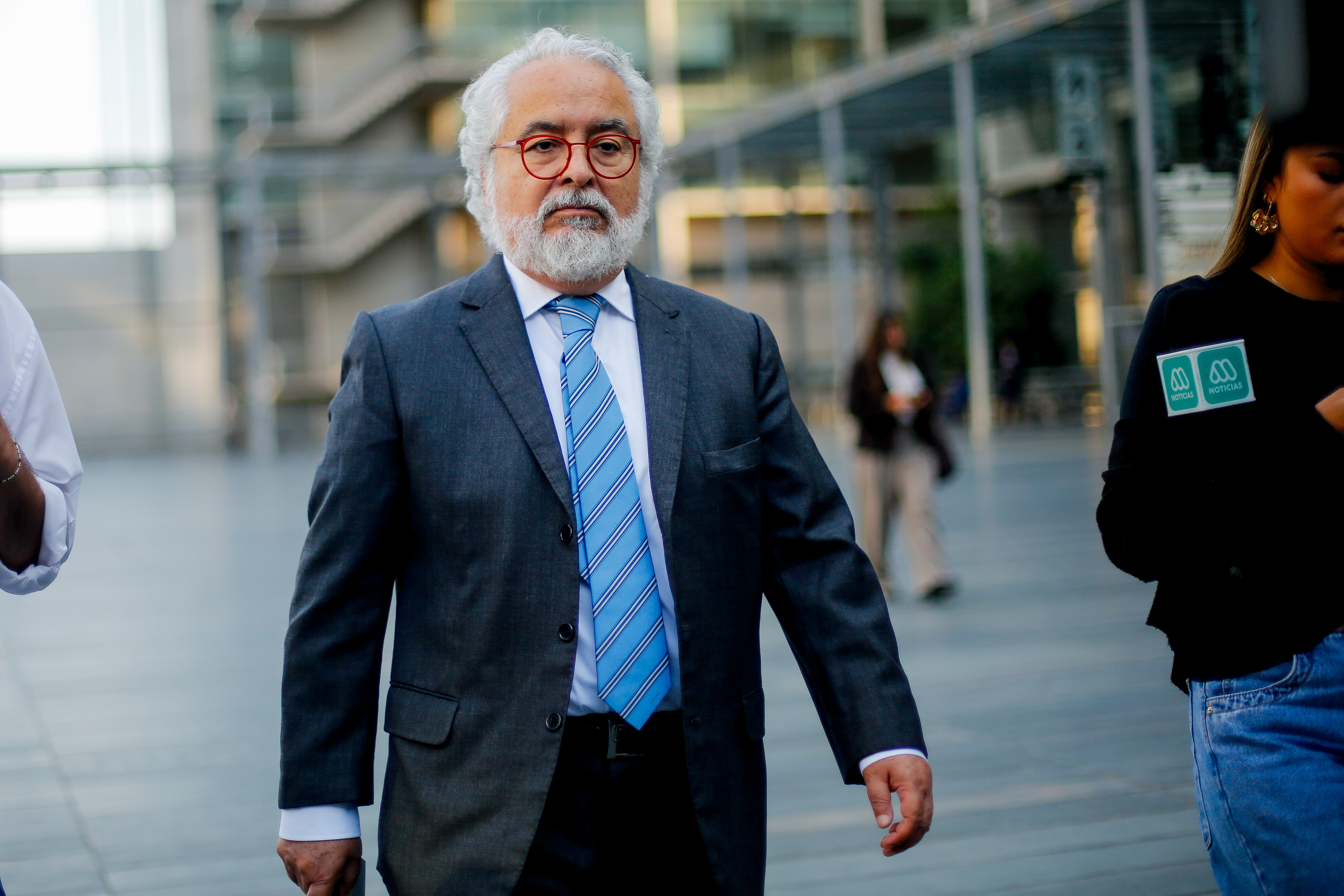 A 22 meses de su formalización por el caso audios: Colegio de Abogados expulsa de forma unánime a Luis Hermosilla