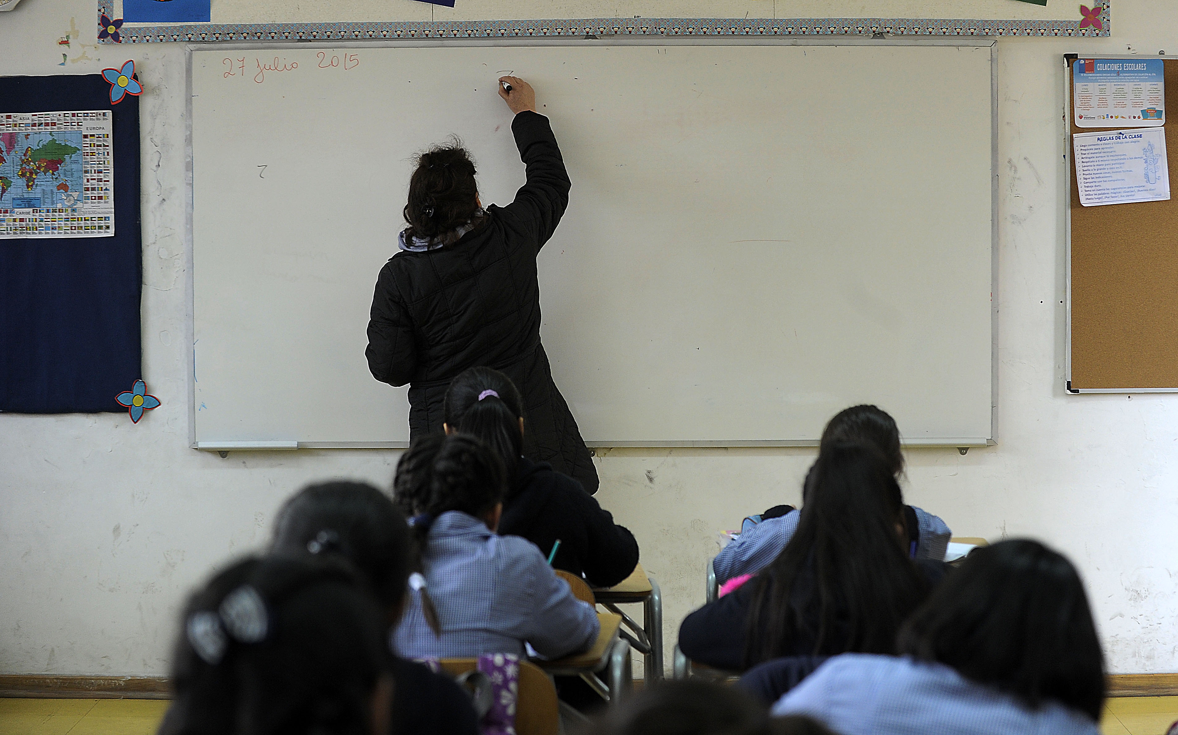 Mineduc propone reforma al SAE y plantea sistema mixto con selección por rendimiento en colegios de alta demanda