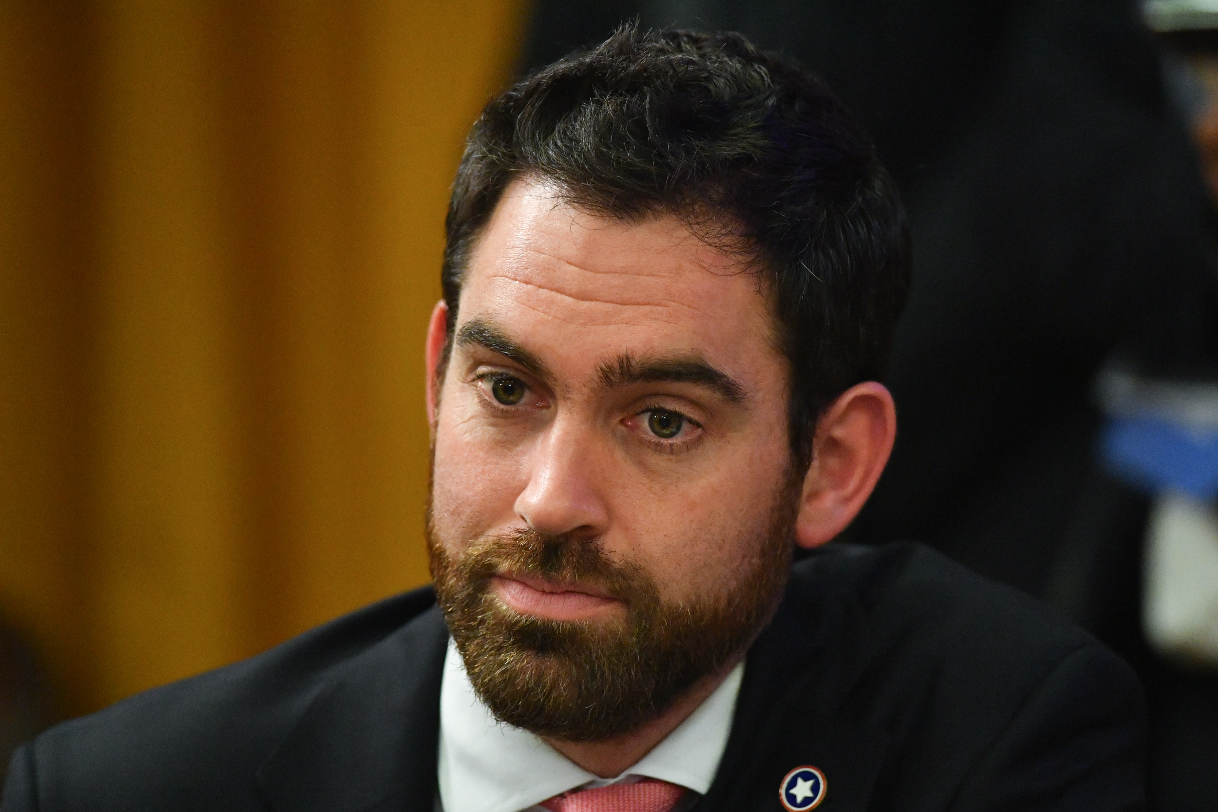 “Escapa del respeto mínimo”: hijo de Kast critica afiche del Partido Socialista contra el Presidente