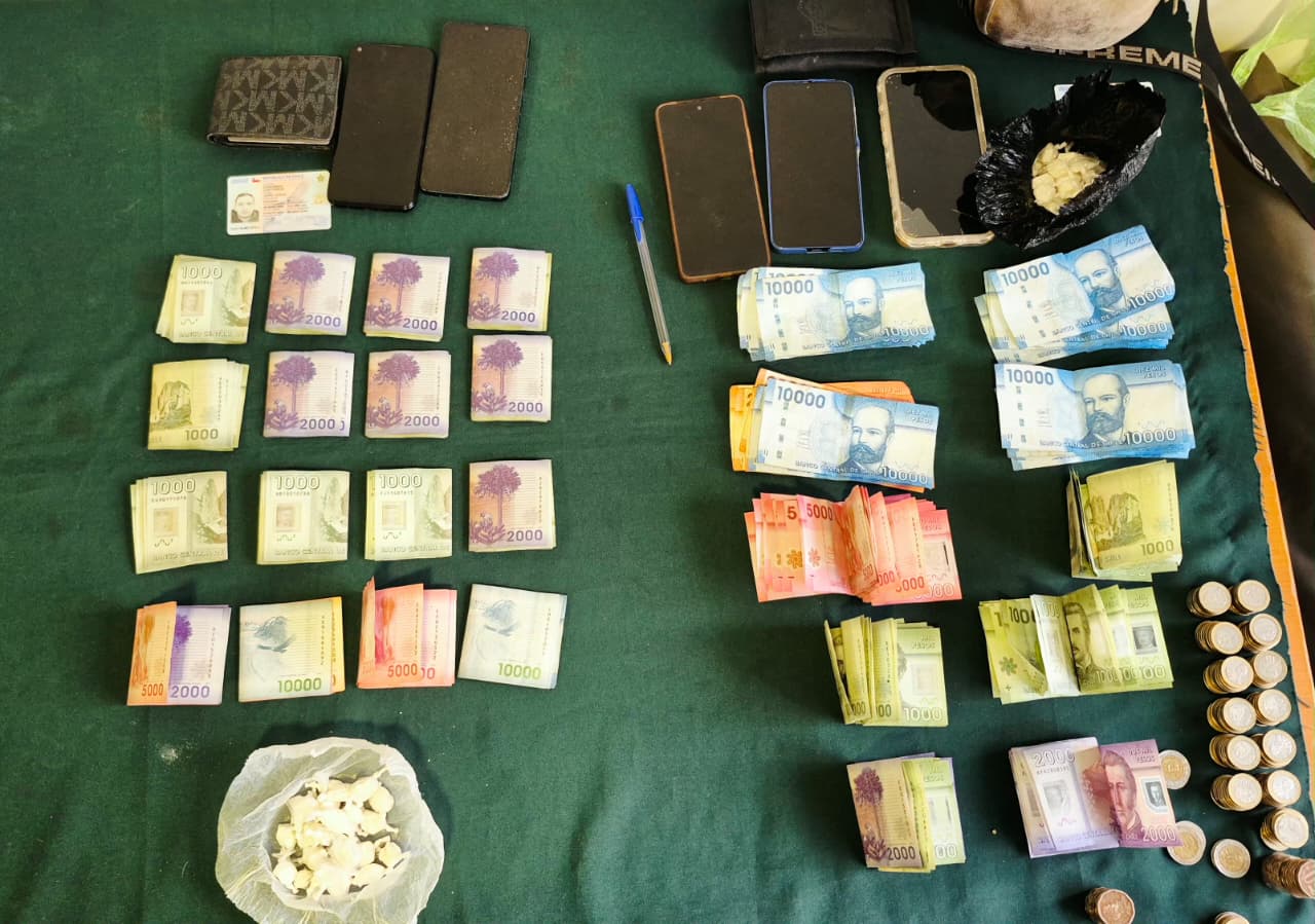 Siete detenidos y más de dos kilos de cocaína incautados en operativo policial en Peñaflor