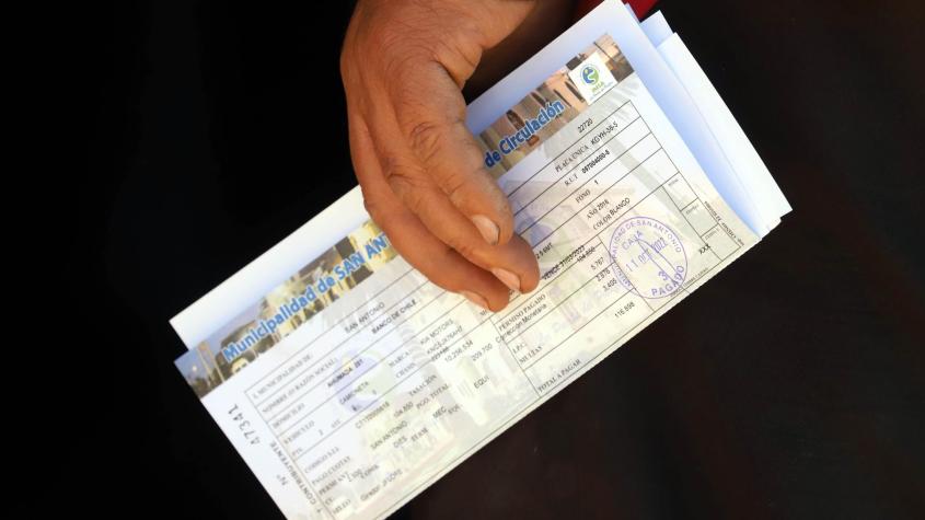 Contraloría detecta más de 146 mil permisos de circulación otorgados de forma irregular en Chile
