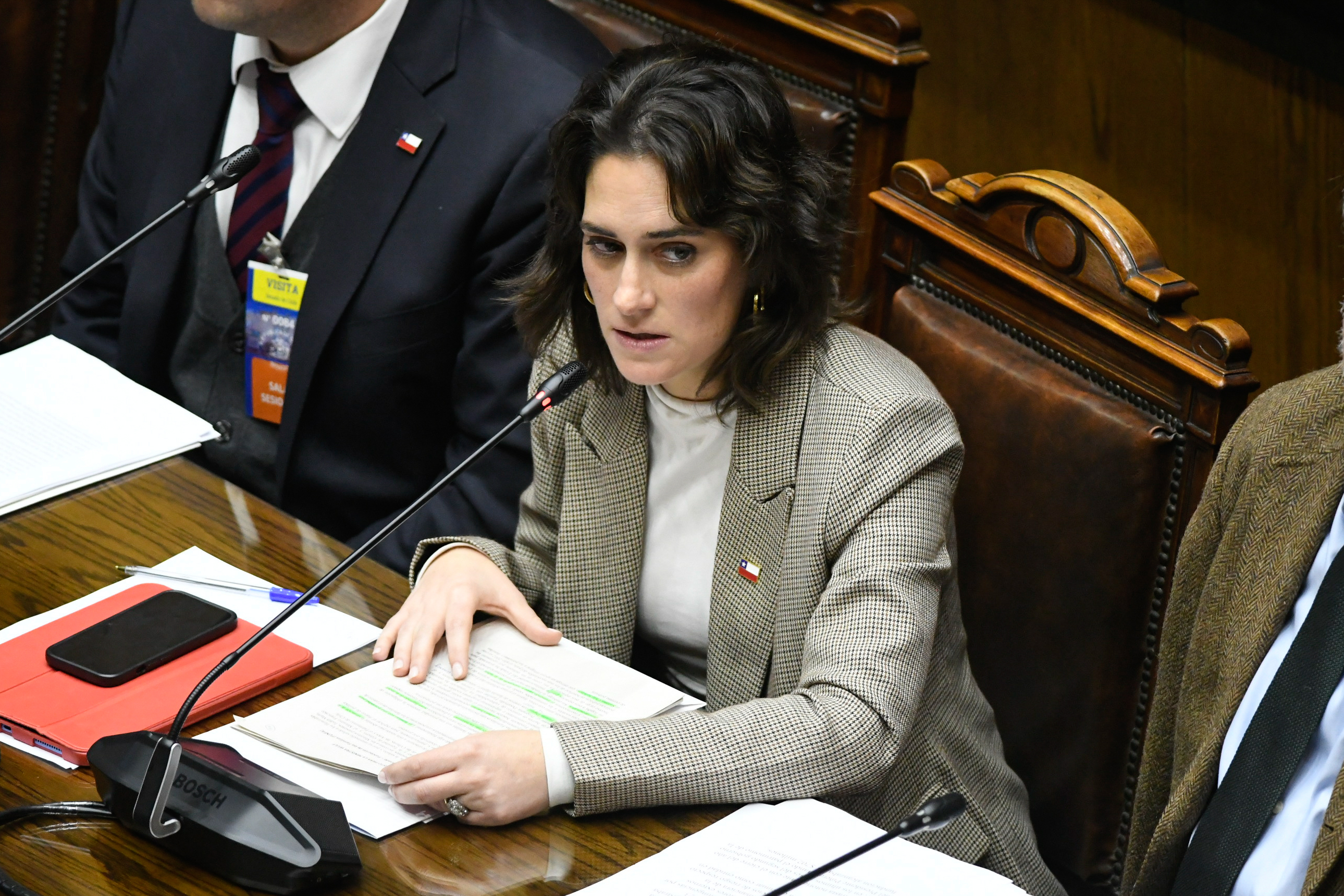 La medida que estudia el Gobierno para limitar el acceso de niños y adolescentes a a redes sociales