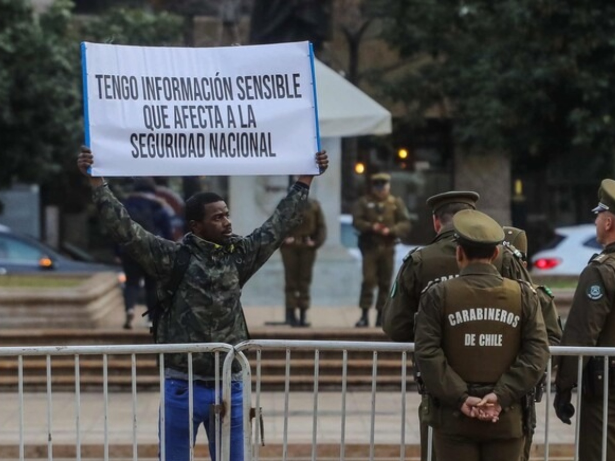 “Tengo información sensible”: un ciudadano extranjero intentó alertar a La Moneda en 2023 sobre una red de explotación infantil