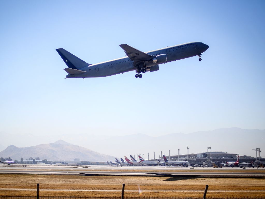 DGAC revela oficios por vuelos con niños haitianos: tres aerolíneas fueron identificadas desde julio de 2025