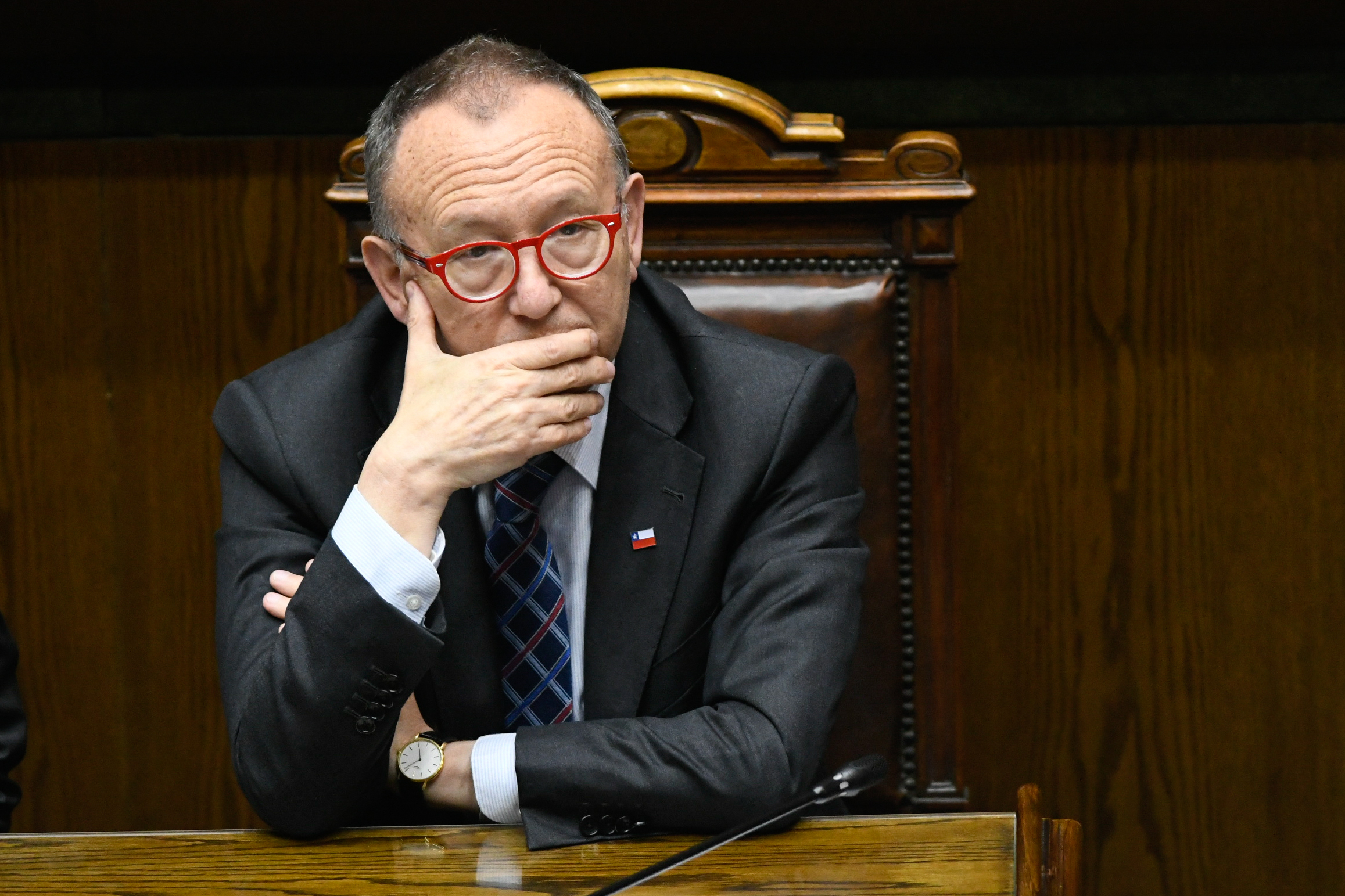 Insistirán en utilizar la vía judicial: Gobierno prepara cambios para acelerar el levantamiento del secreto bancario tras rechazo del Senado