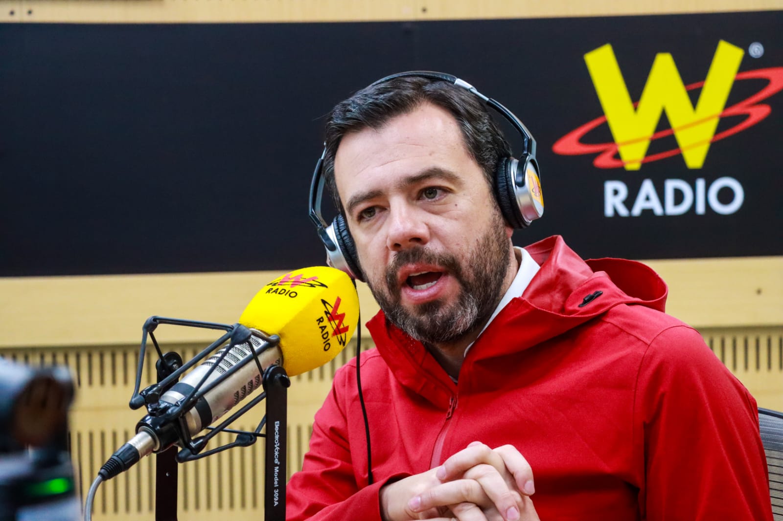 La Paz Total está mandando un mensaje equivocado: Carlos Fernando Galán