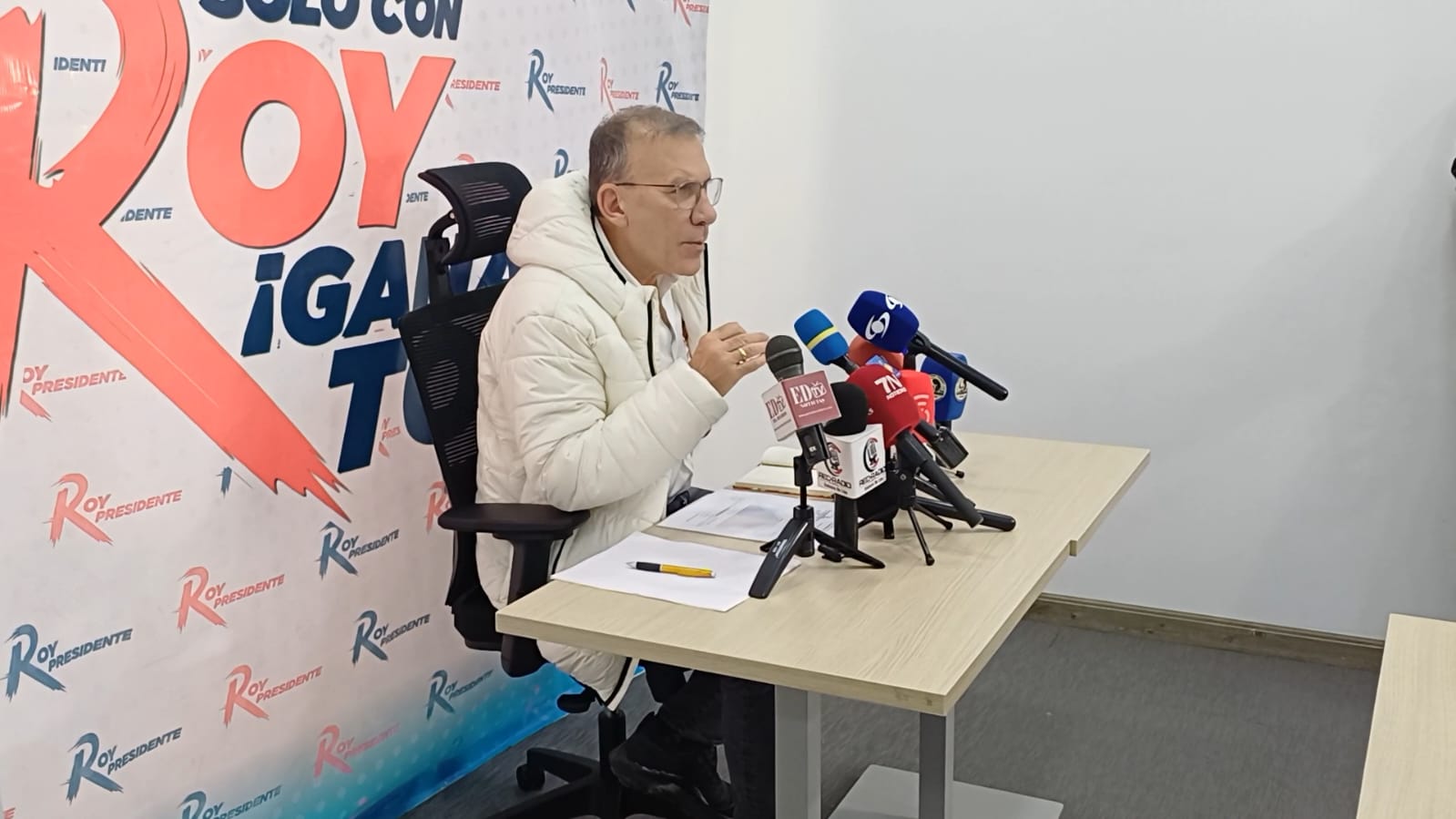 Es un abogado cuya fortuna la construido de manera oscura»; Barreras sobre  Abelardo de la Espriella | Ciudades | Caracol Radio