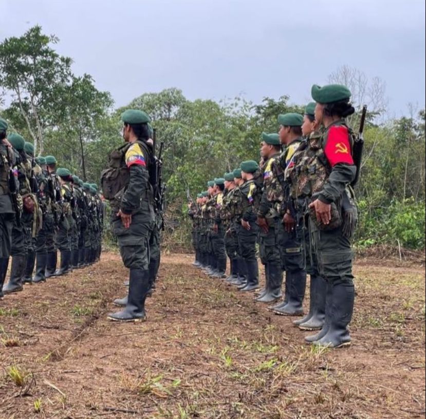 Arremetida de disidencias Farc contra Petro: “su discurso es el mismo de Uribe”
