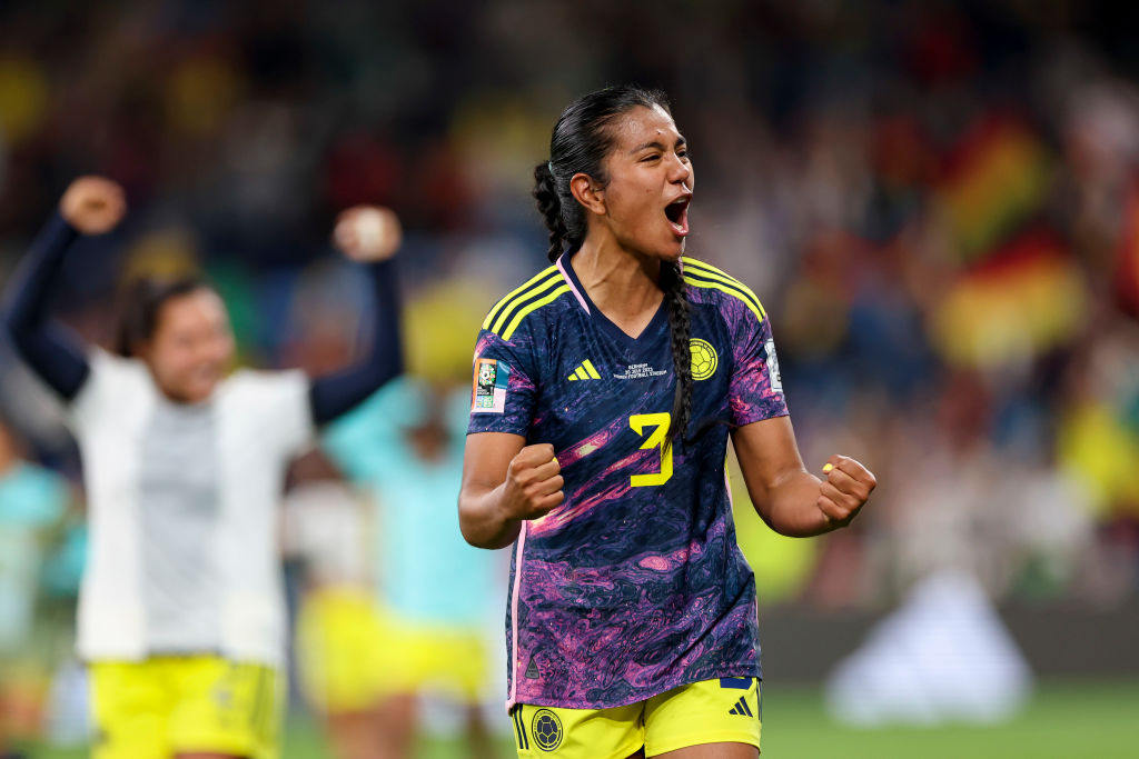 Es aplicada, siempre se esfuerza por ser mejor y es perfeccionista: mamá de Daniela Arias