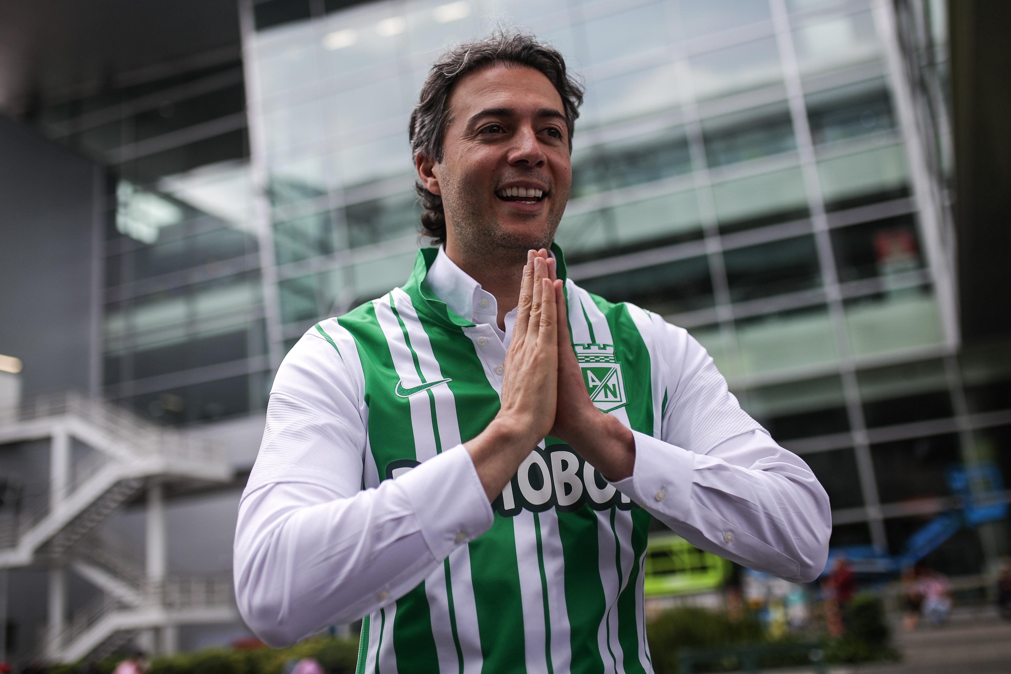 Me disculparía si le hubiera pegado, pero me controlé: Quintero sobre insulto a concejal